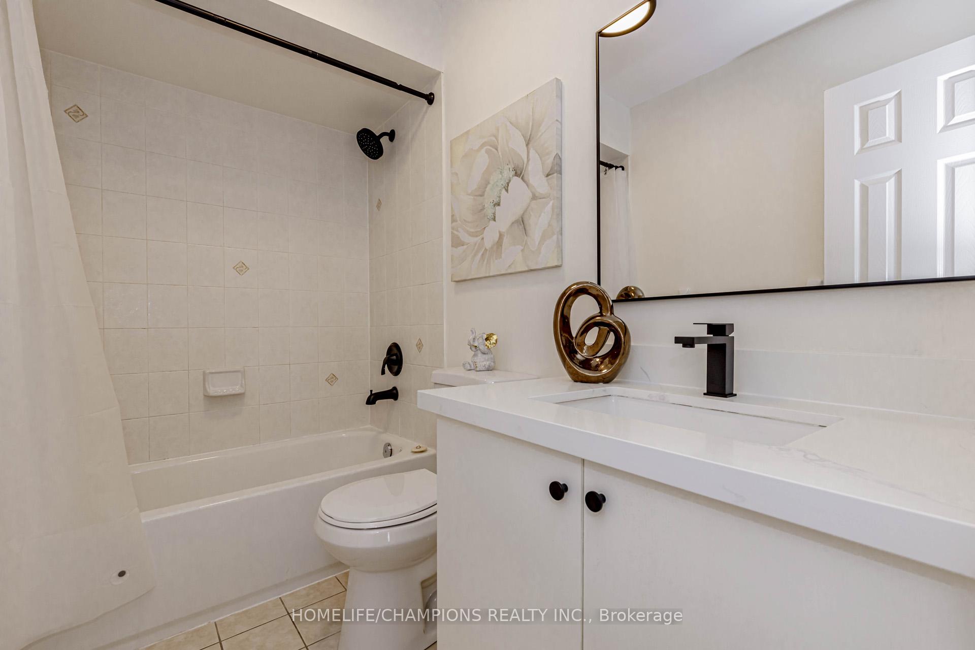 Photo 20 of 27 Tasker Crescent, Ajax, Central — HOMEH