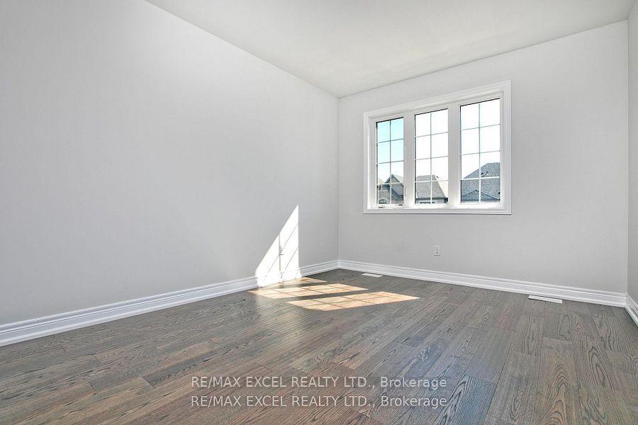 Photo 23 of 4 Yarl Drive, Markham, Middlefield — HOMEH