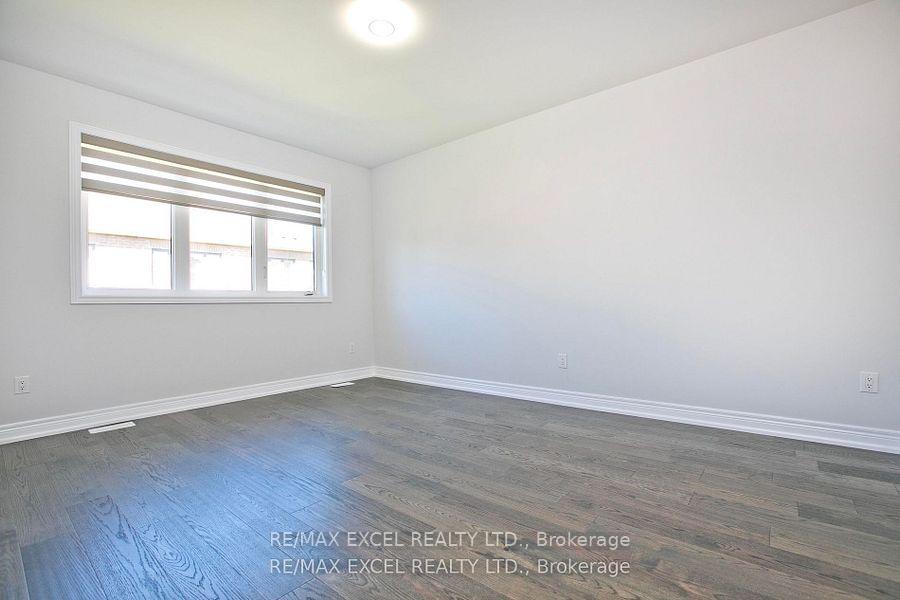 Photo 24 of 4 Yarl Drive, Markham, Middlefield — HOMEH