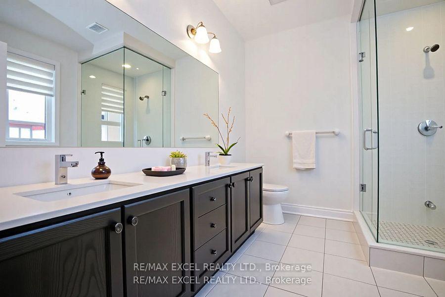 Photo 31 of 4 Yarl Drive, Markham, Middlefield — HOMEH