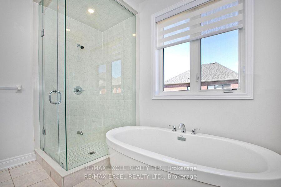 Photo 33 of 4 Yarl Drive, Markham, Middlefield — HOMEH