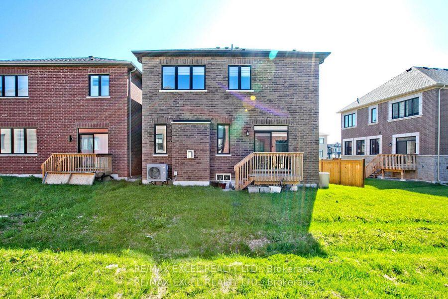 Photo 36 of 4 Yarl Drive, Markham, Middlefield — HOMEH