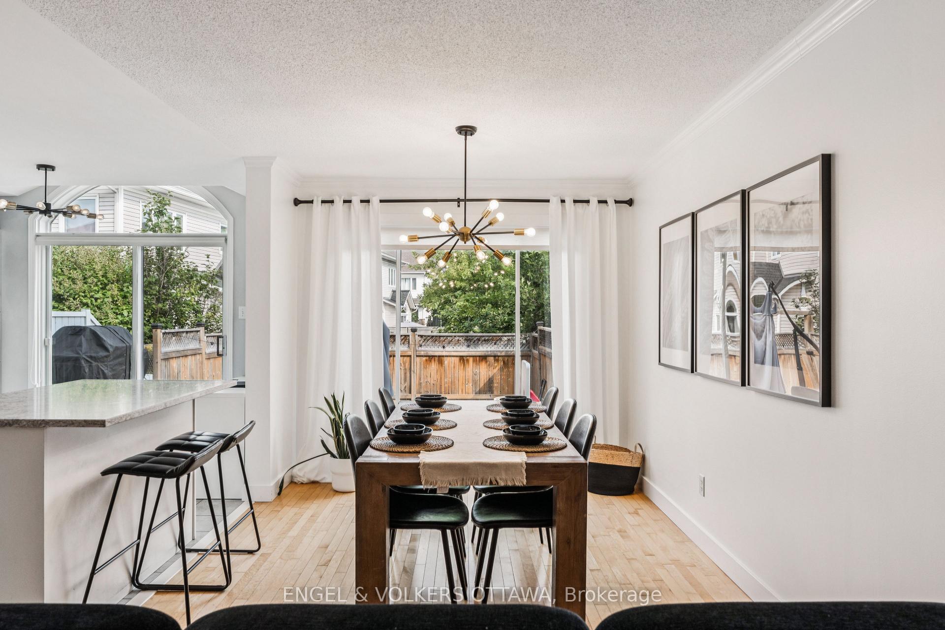 Photo 15 of 6285 Sablewood Place, Ottawa, Chapel Hill — HOMEH