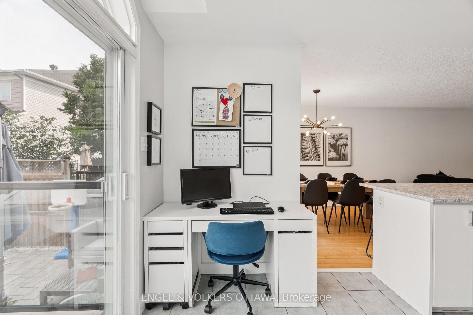 Photo 18 of 6285 Sablewood Place, Ottawa, Chapel Hill — HOMEH
