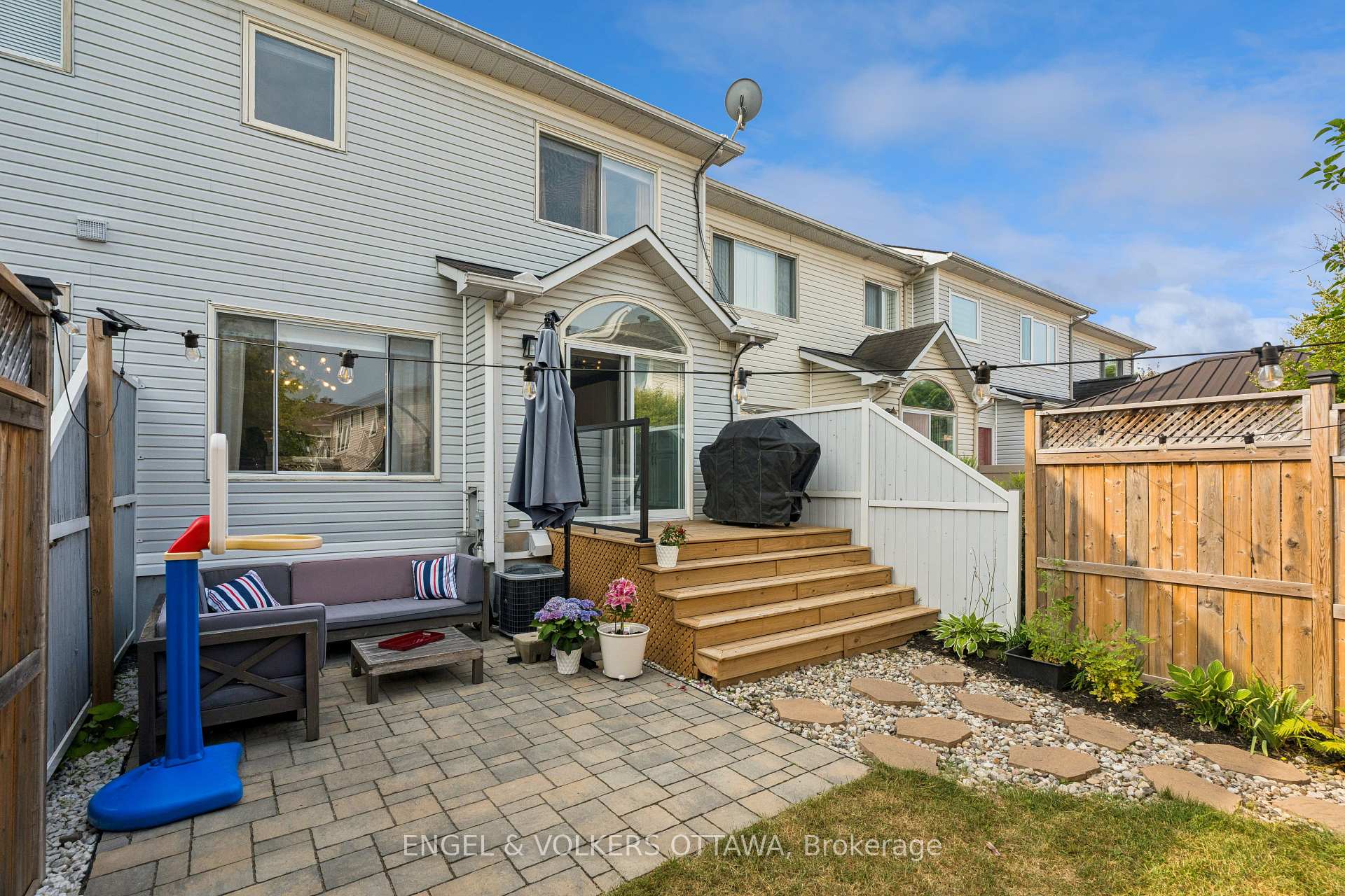 Photo 45 of 6285 Sablewood Place, Ottawa, Chapel Hill — HOMEH