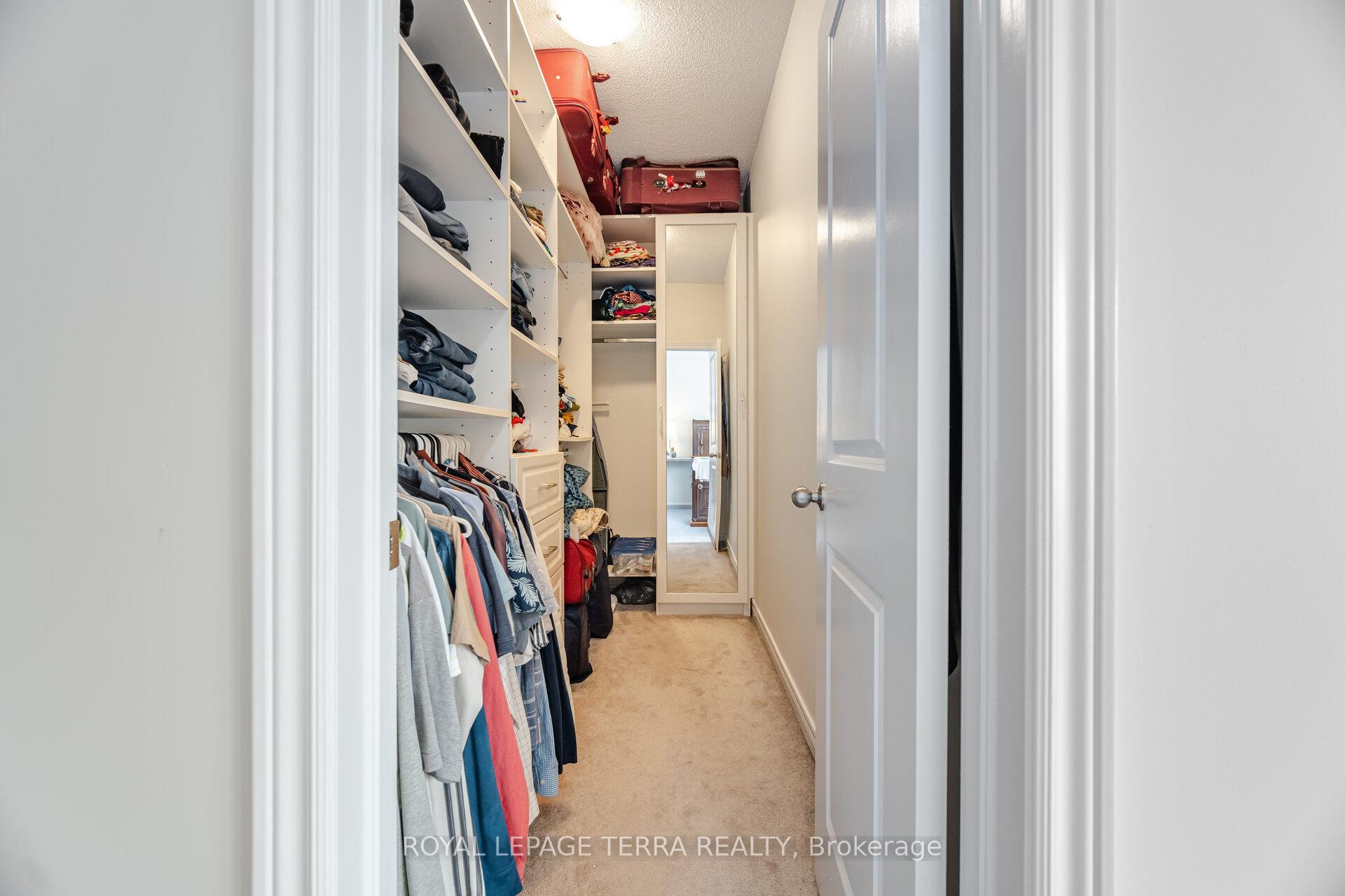 Photo 24 of 47 Cobriza Crescent, Brampton, Northwest Brampton — HOMEH
