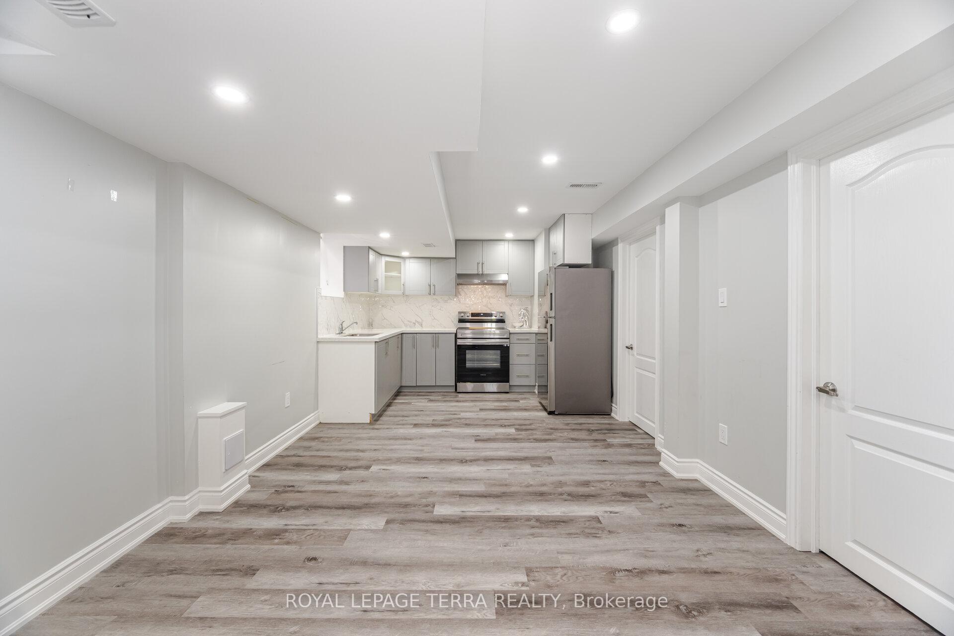 Photo 41 of 47 Cobriza Crescent, Brampton, Northwest Brampton — HOMEH