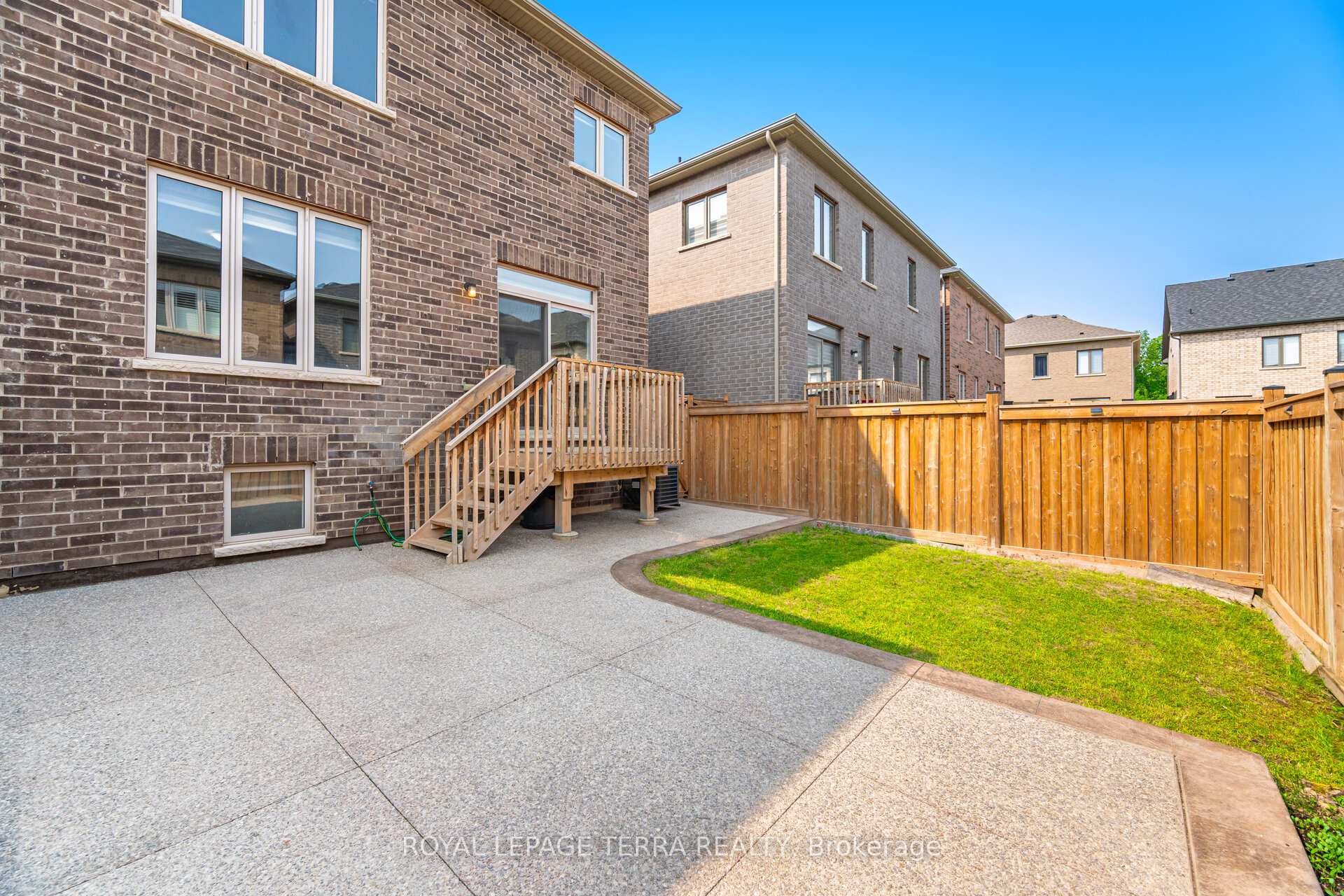 Photo 45 of 47 Cobriza Crescent, Brampton, Northwest Brampton — HOMEH