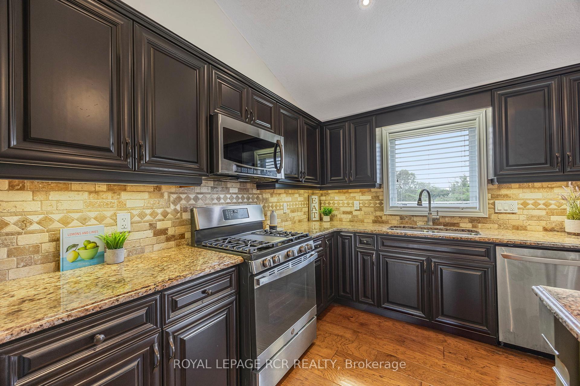 Photo 12 of 245327 5th Side Road, Amaranth, Rural Amaranth — HOMEH