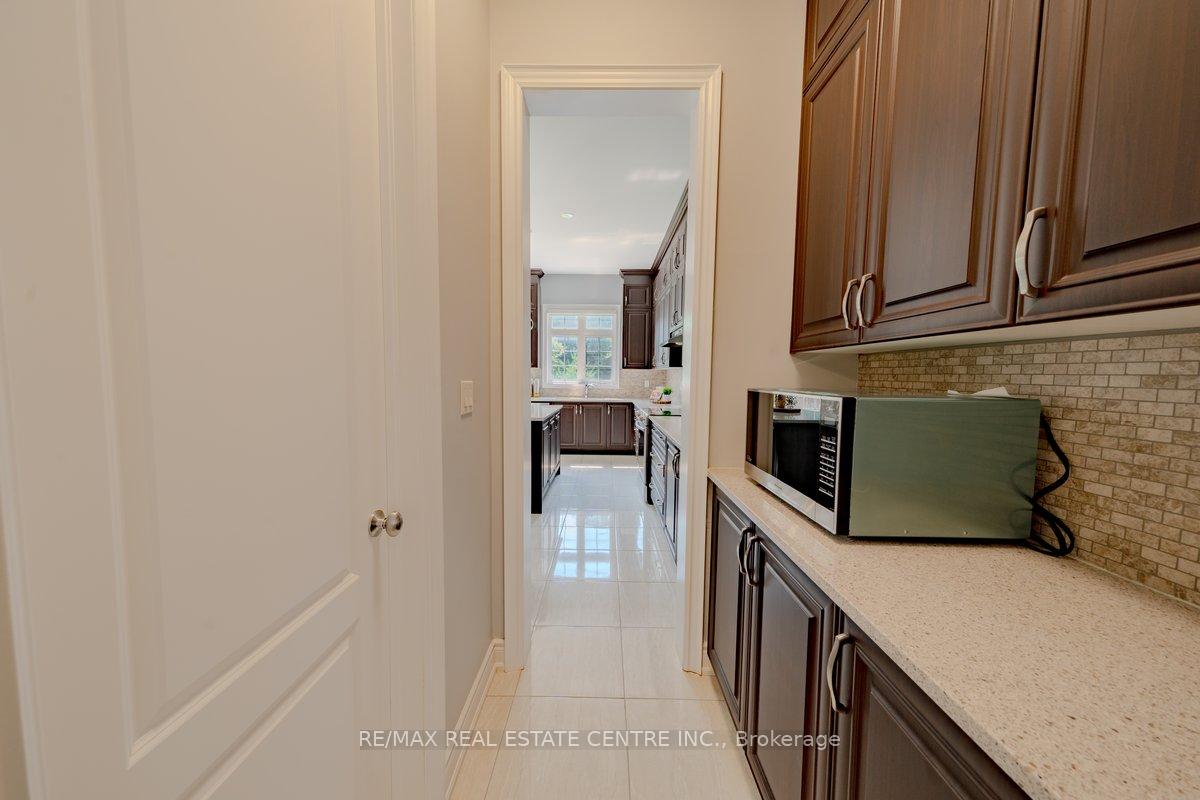 Photo 19 of 22 Malaspina Close N, Brampton, Bram West — HOMEH