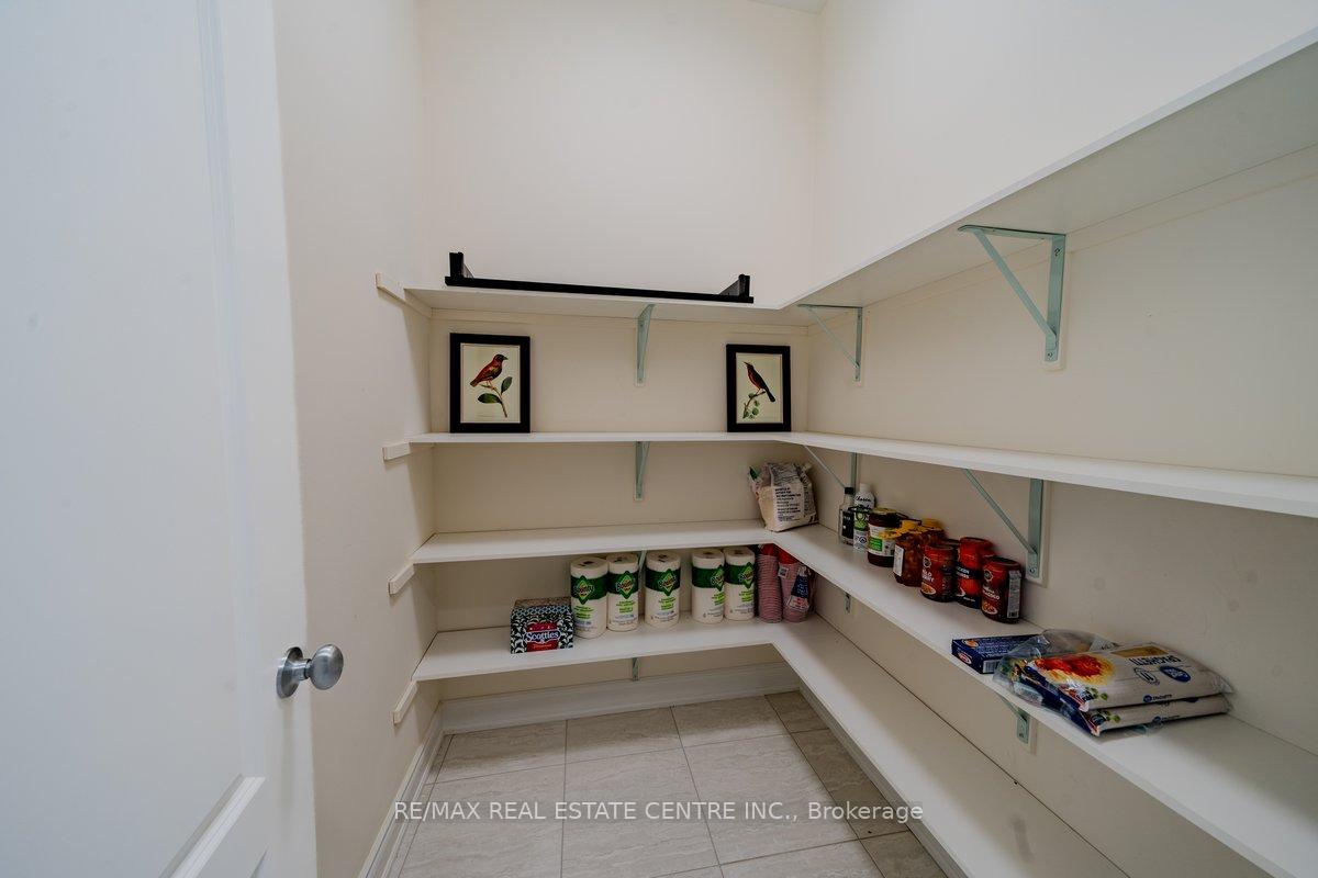 Photo 20 of 22 Malaspina Close N, Brampton, Bram West — HOMEH