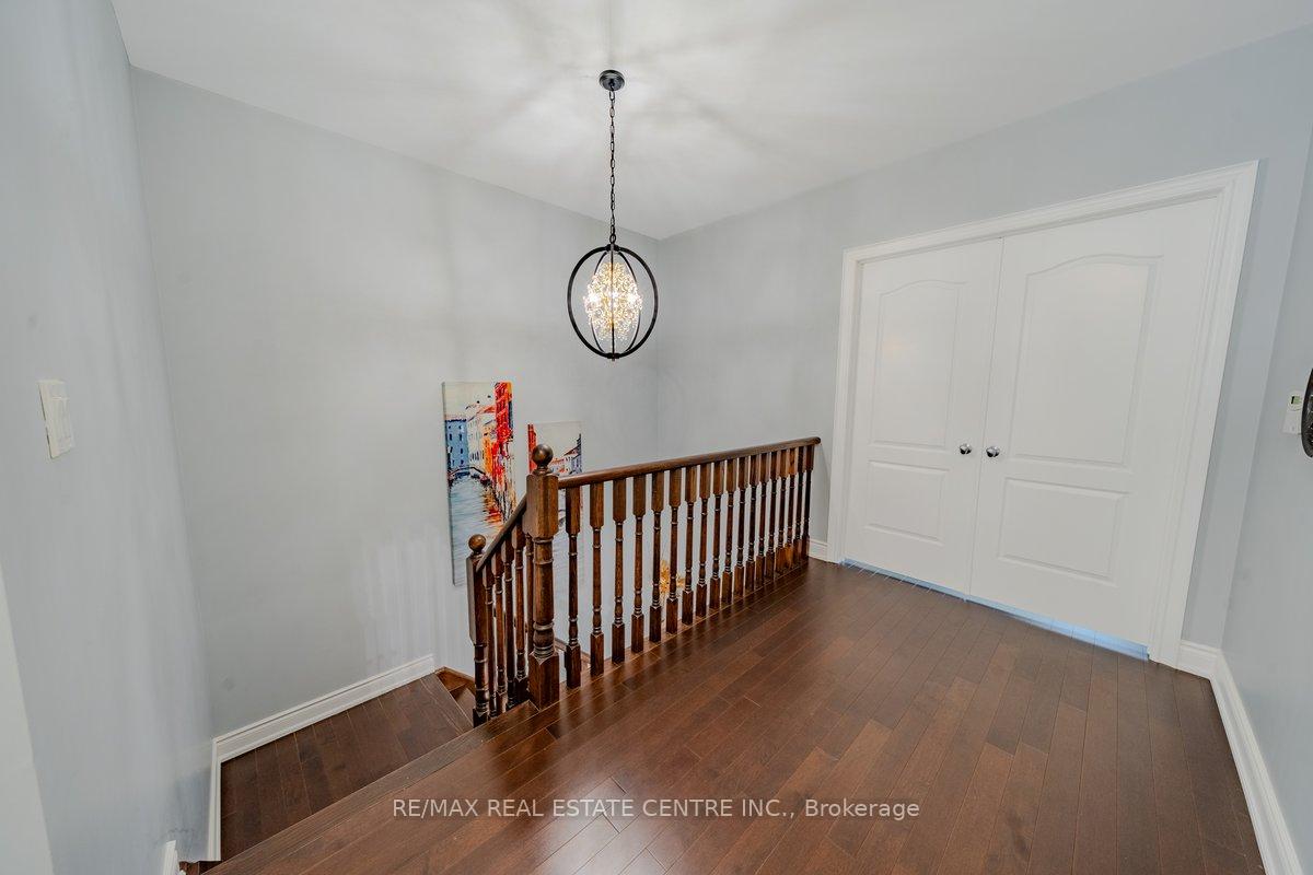 Photo 32 of 22 Malaspina Close N, Brampton, Bram West — HOMEH