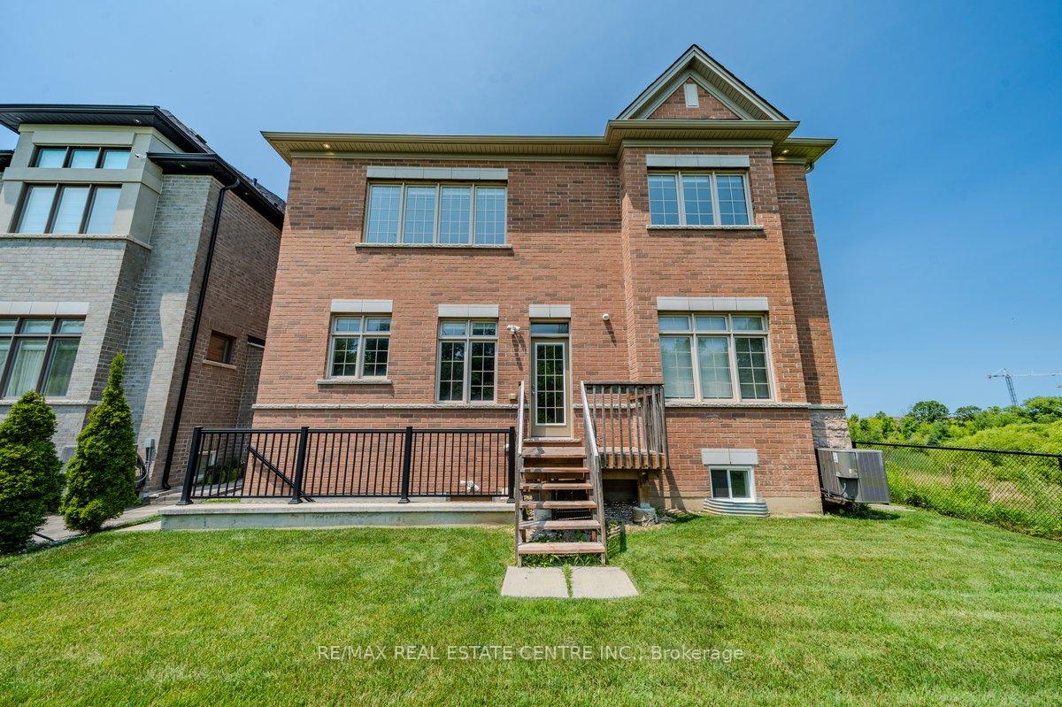 Photo 48 of 22 Malaspina Close N, Brampton, Bram West — HOMEH