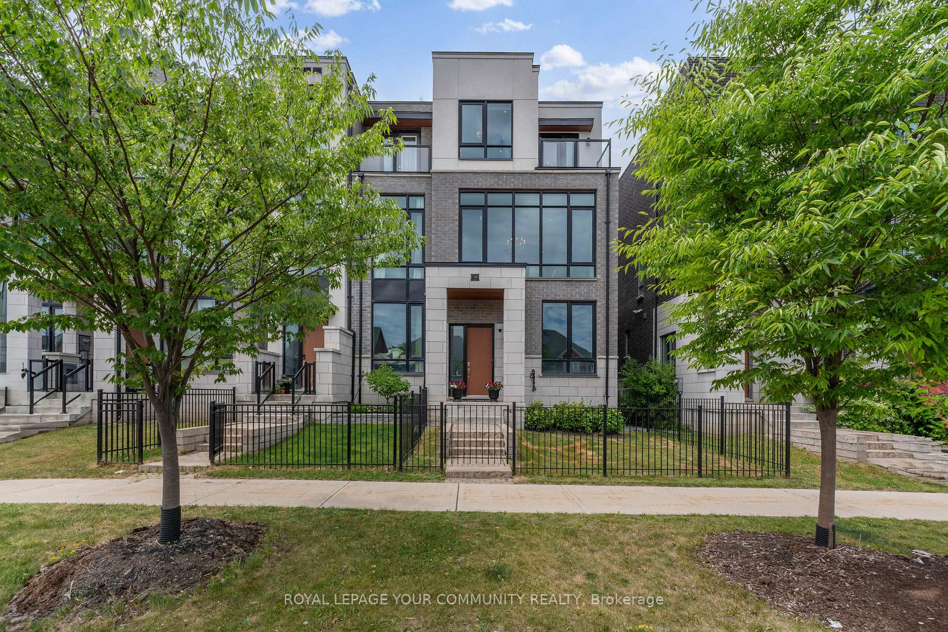 Front of 40 Crimson Forest Drive