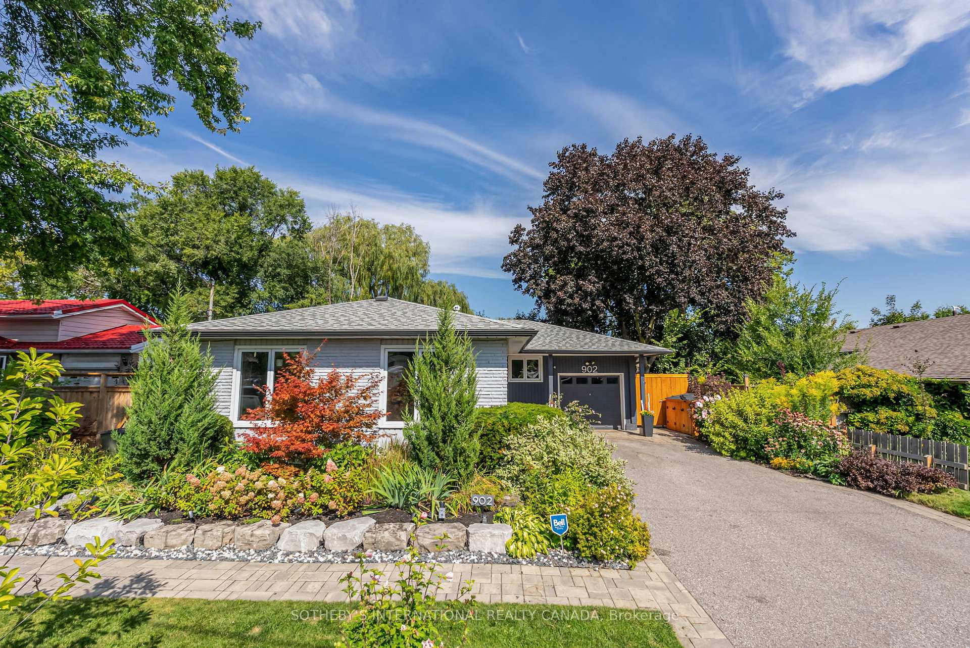 Photo 1 of 902 Vistula Drive, Pickering, West Shore — HOMEH