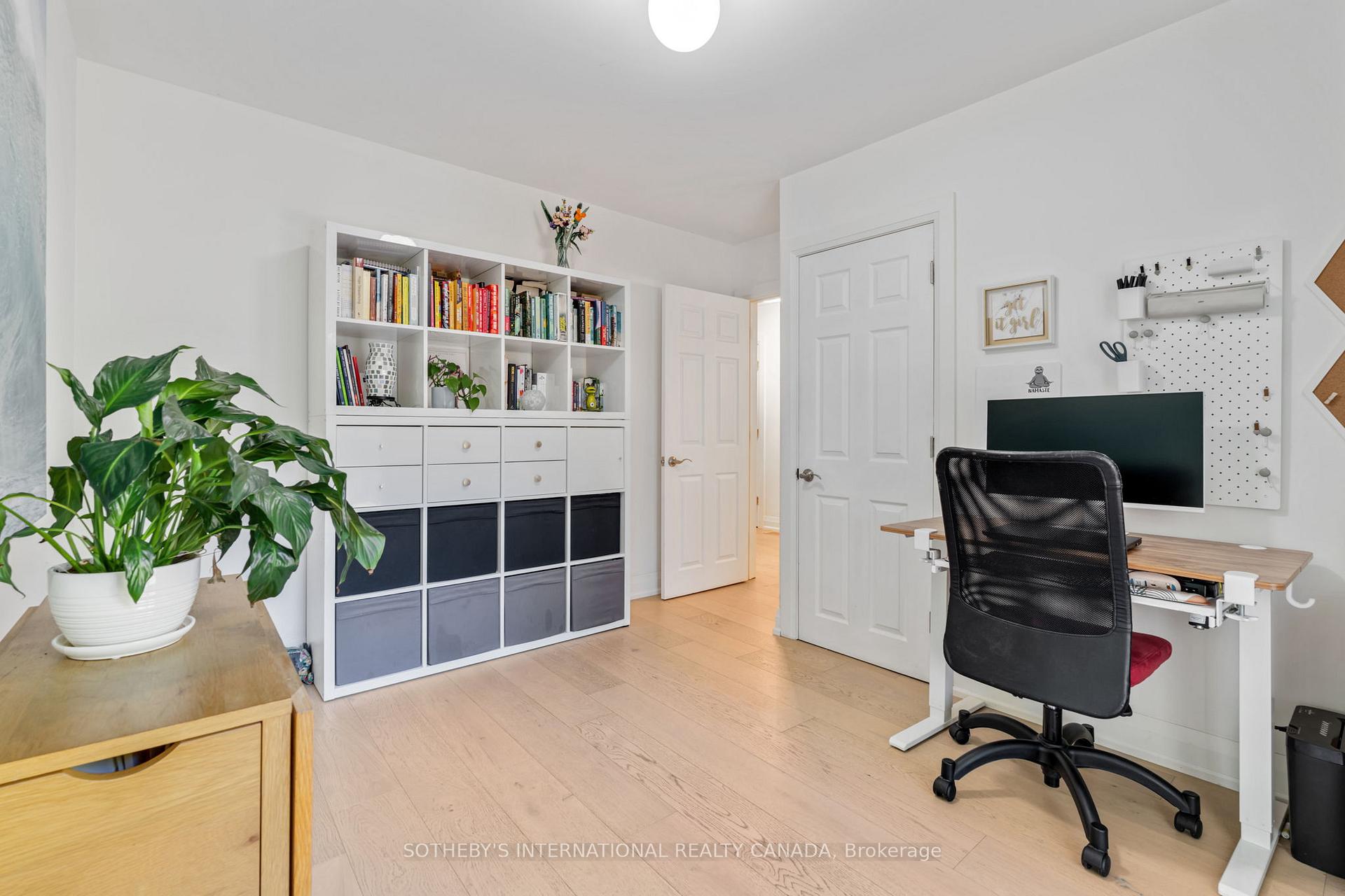 Photo 21 of 902 Vistula Drive, Pickering, West Shore — HOMEH
