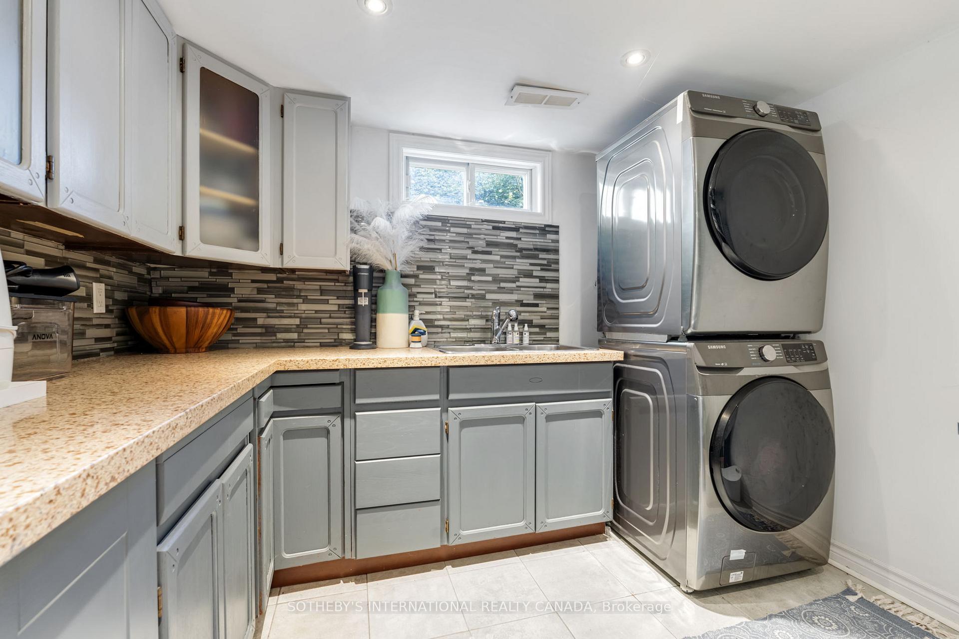 Photo 23 of 902 Vistula Drive, Pickering, West Shore — HOMEH