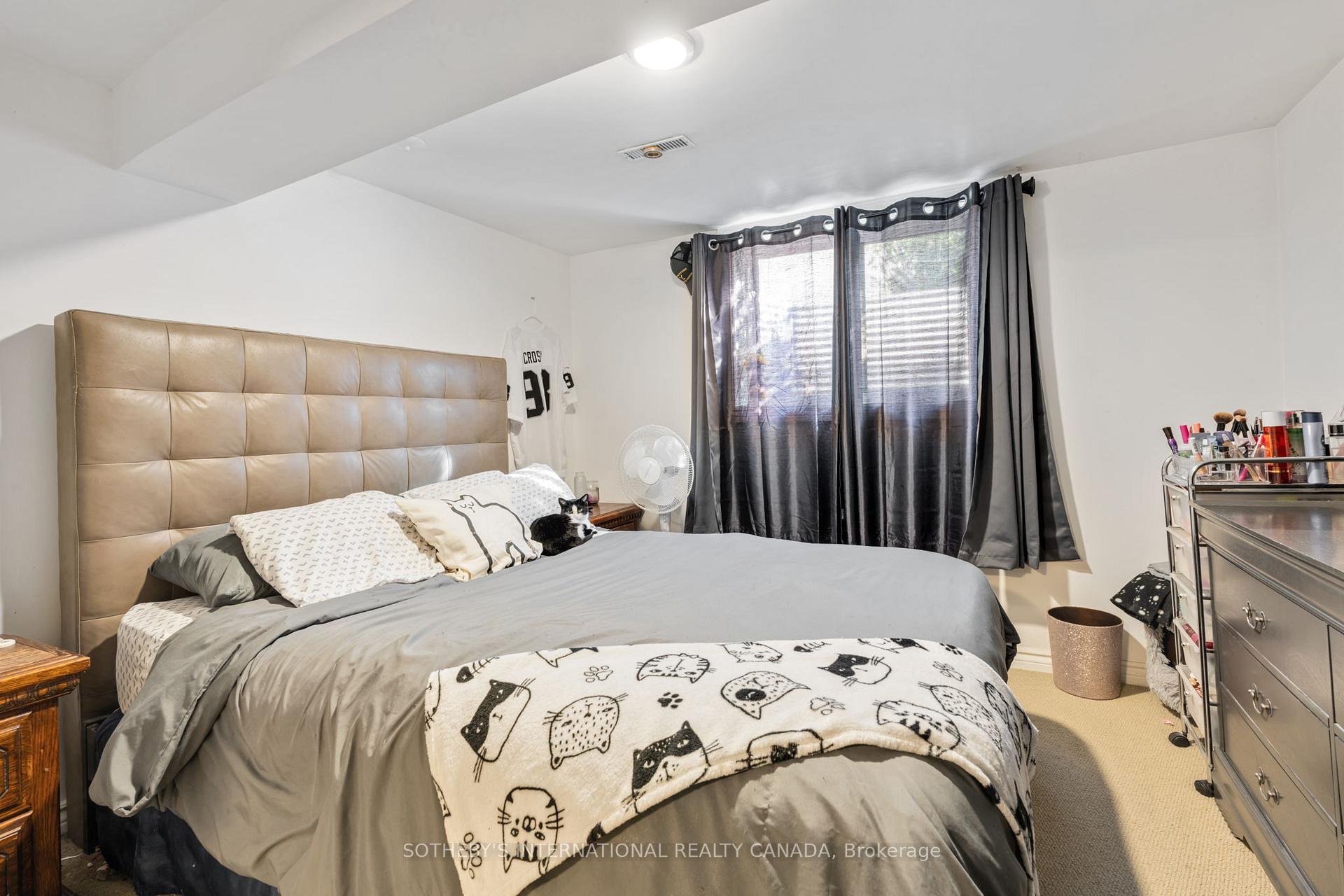 Photo 32 of 902 Vistula Drive, Pickering, West Shore — HOMEH