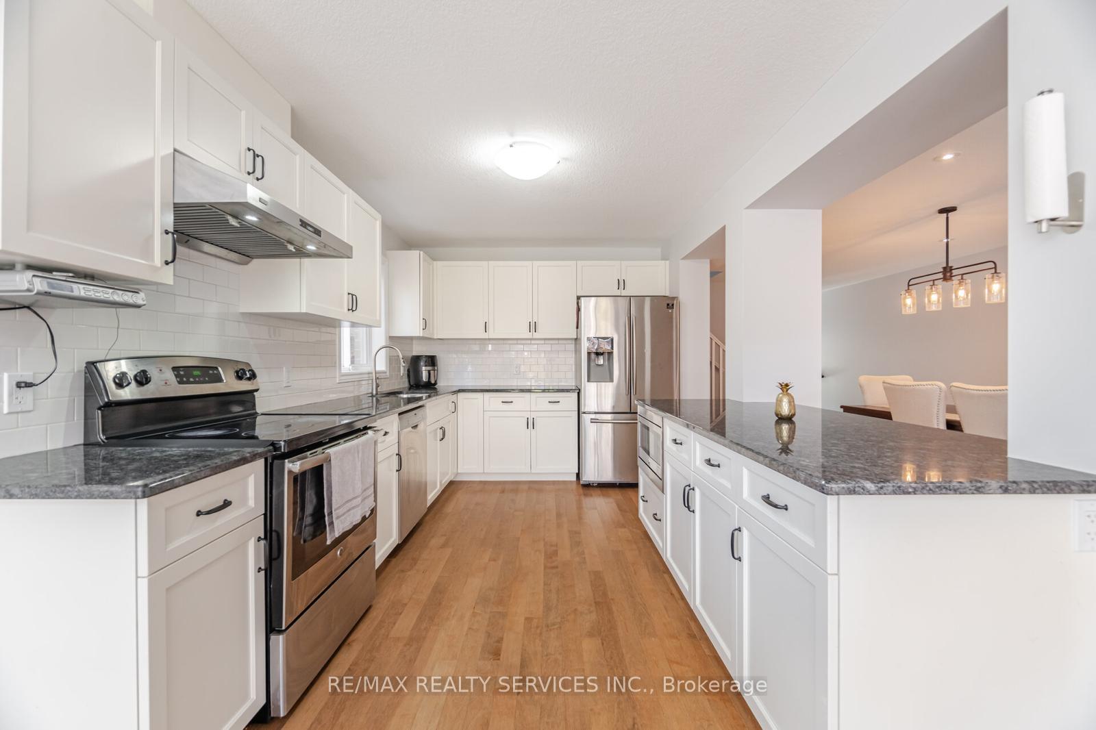 Photo 4 of 567 Starwood Drive, Guelph, Grange Road — HOMEH