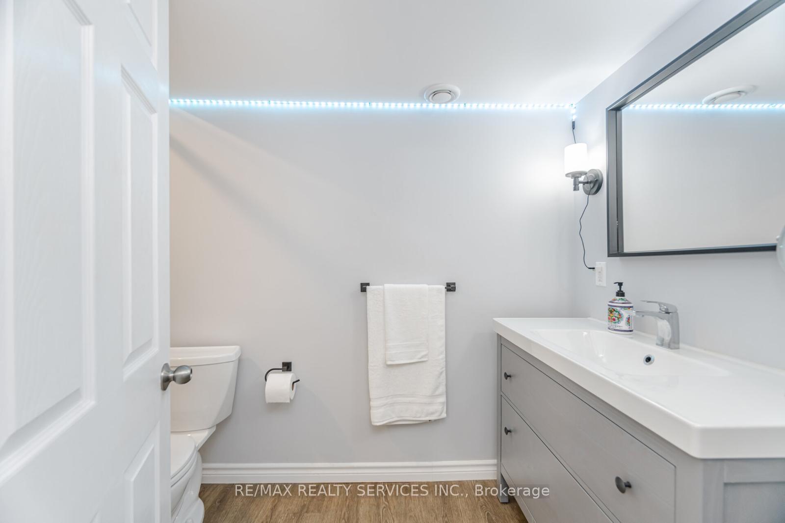 Photo 32 of 567 Starwood Drive, Guelph, Grange Road — HOMEH