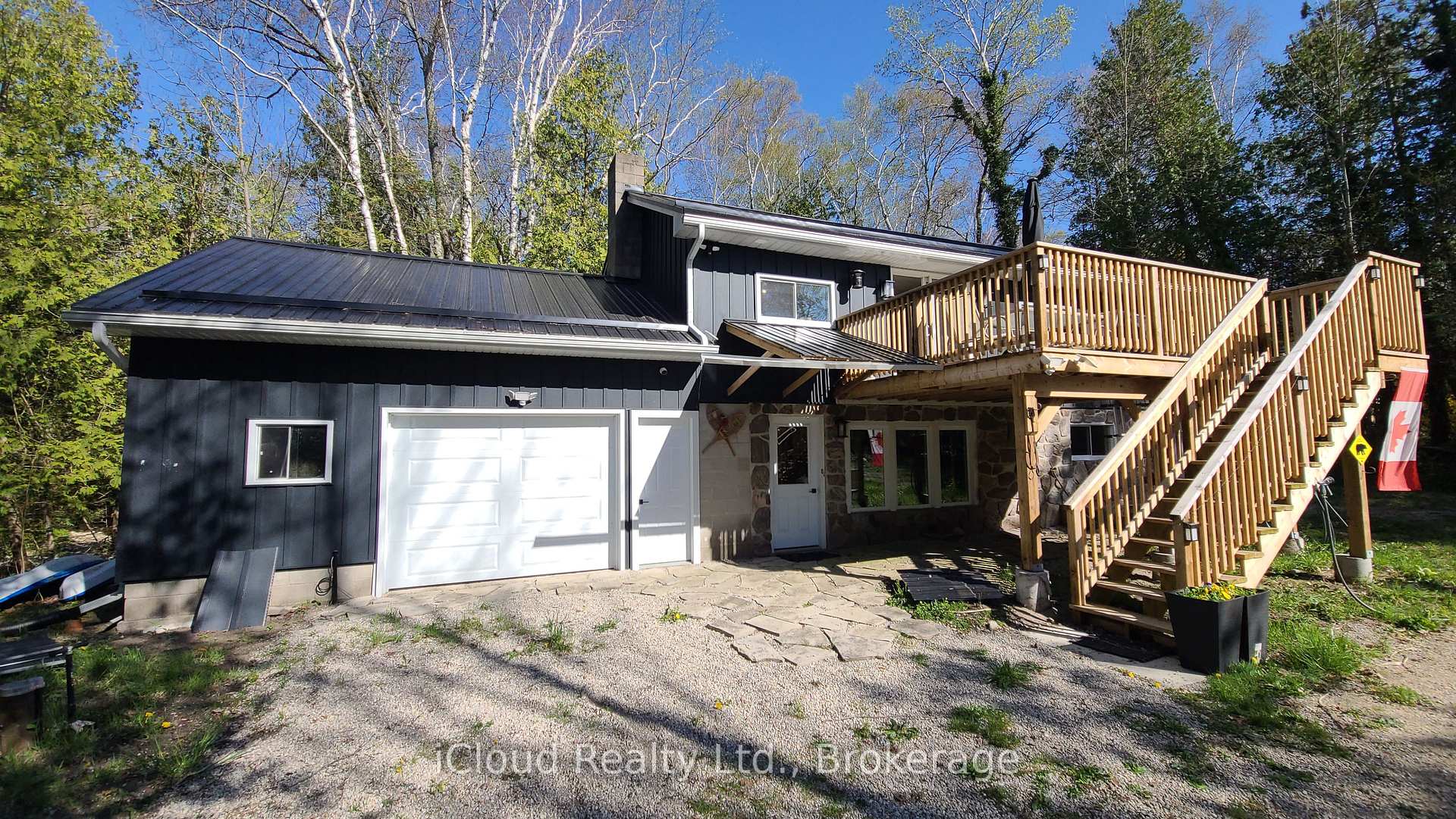 Photo 21 of 44 Red Cedar Drive S, Kincardine — HOMEH