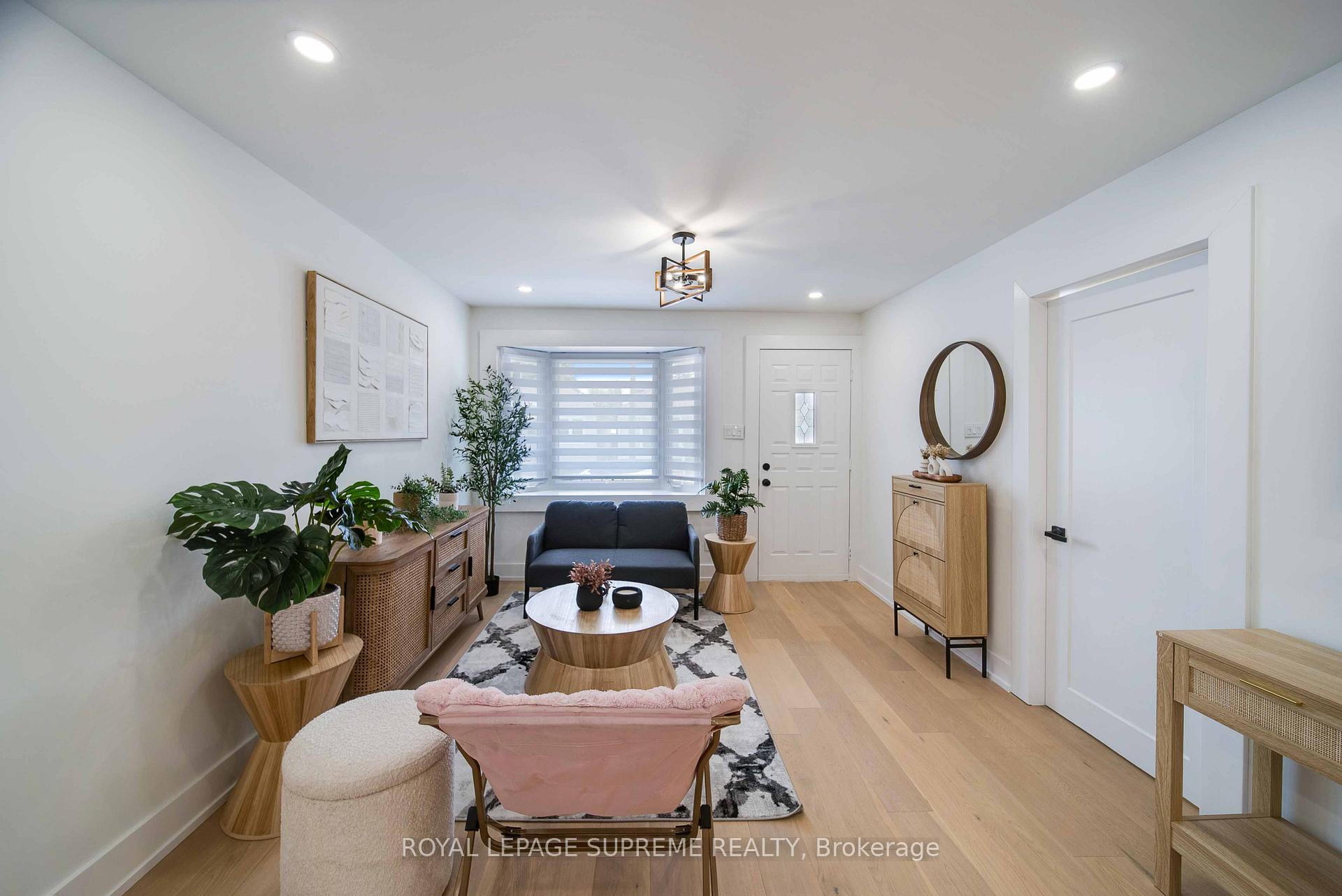 Photo 2 of 155 Hope Avenue, Hamilton, Homeside — HOMEH