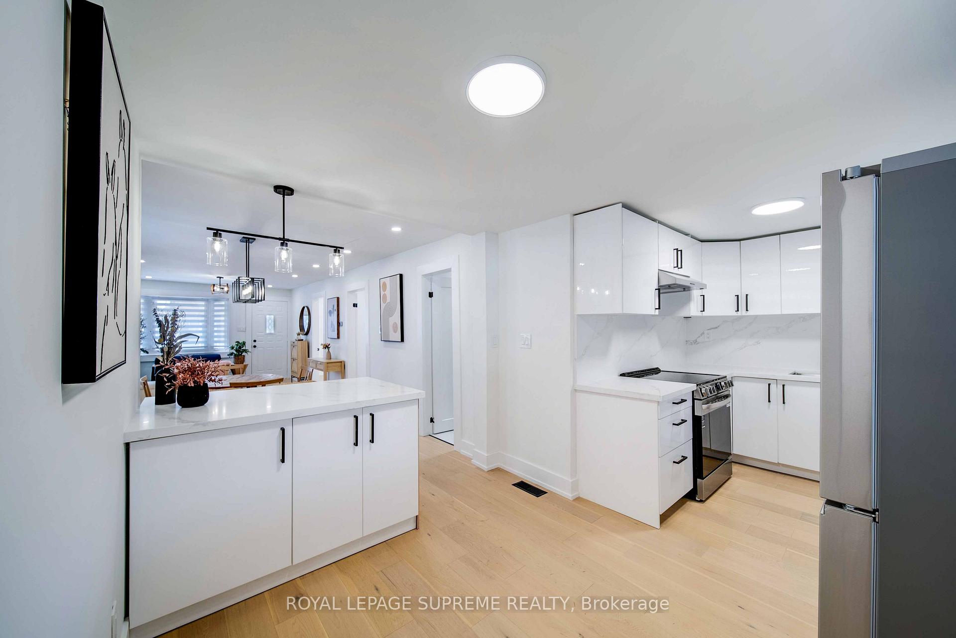 Photo 18 of 155 Hope Avenue, Hamilton, Homeside — HOMEH