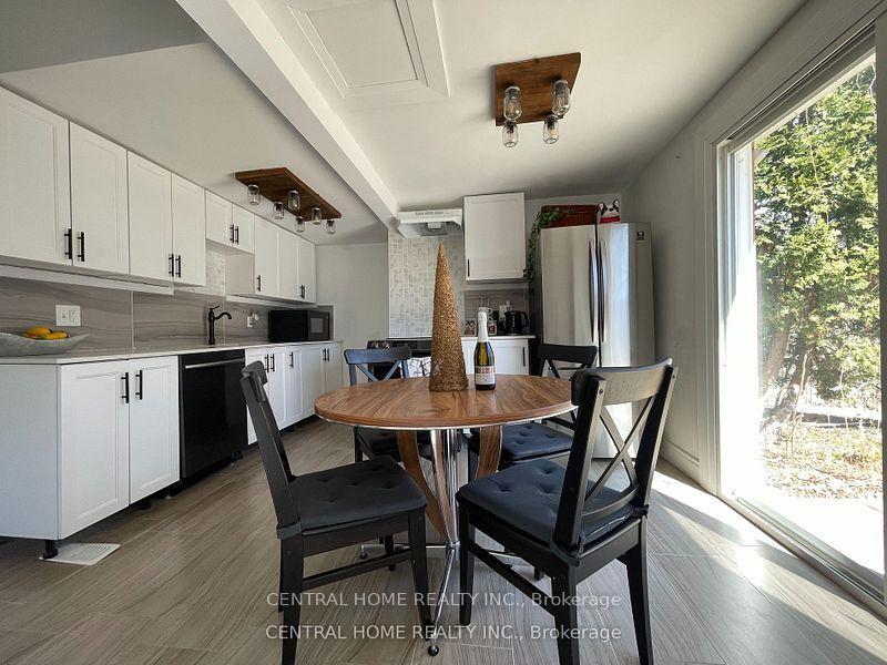 Photo 4 of 6068 Drummond Road, Niagara Falls, Dorchester — HOMEH