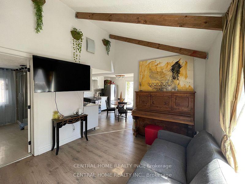 Photo 11 of 6068 Drummond Road, Niagara Falls, Dorchester — HOMEH