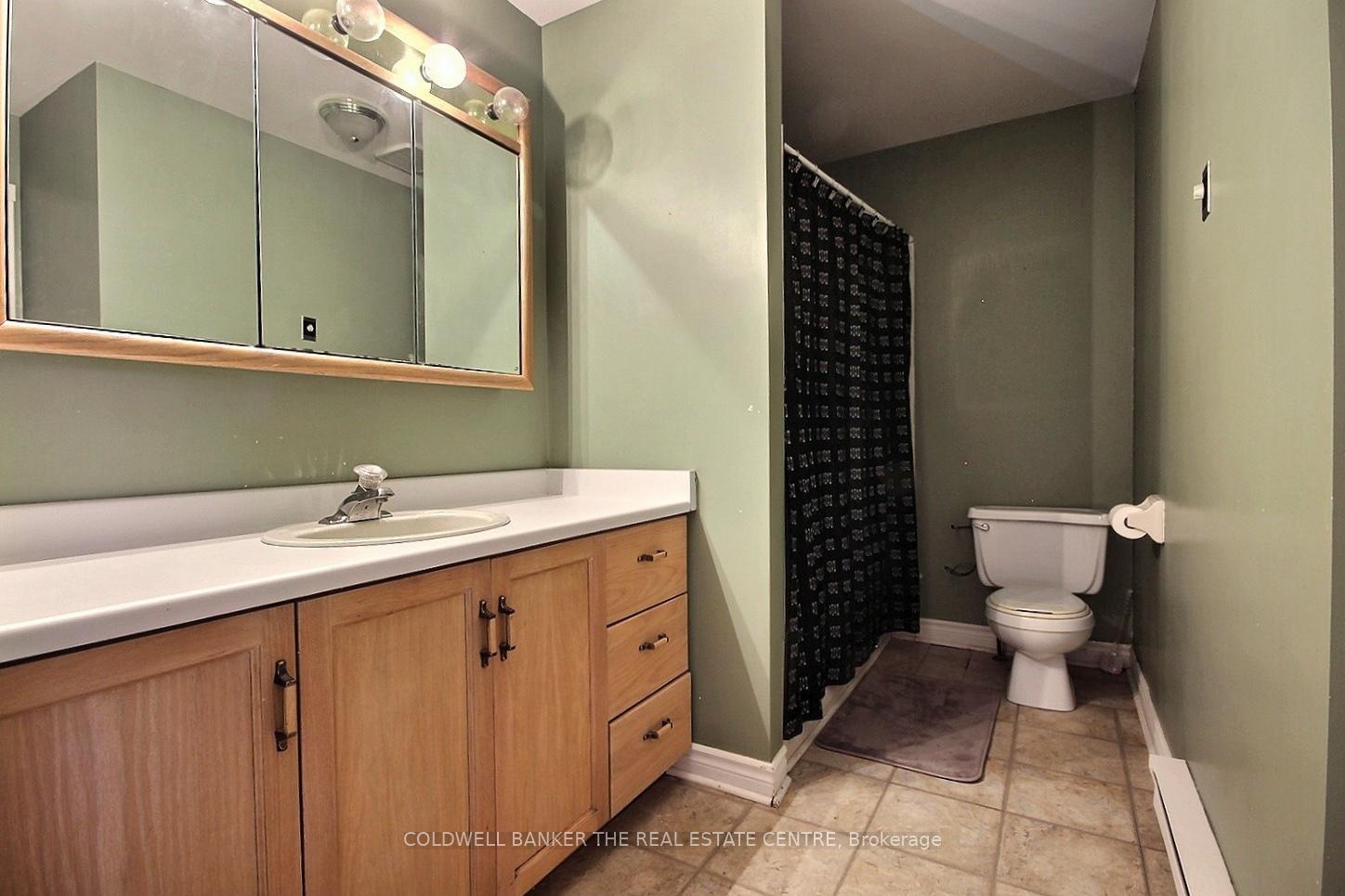 Photo 12 of 375 John Street S, Gravenhurst, Muskoka (S) — HOMEH