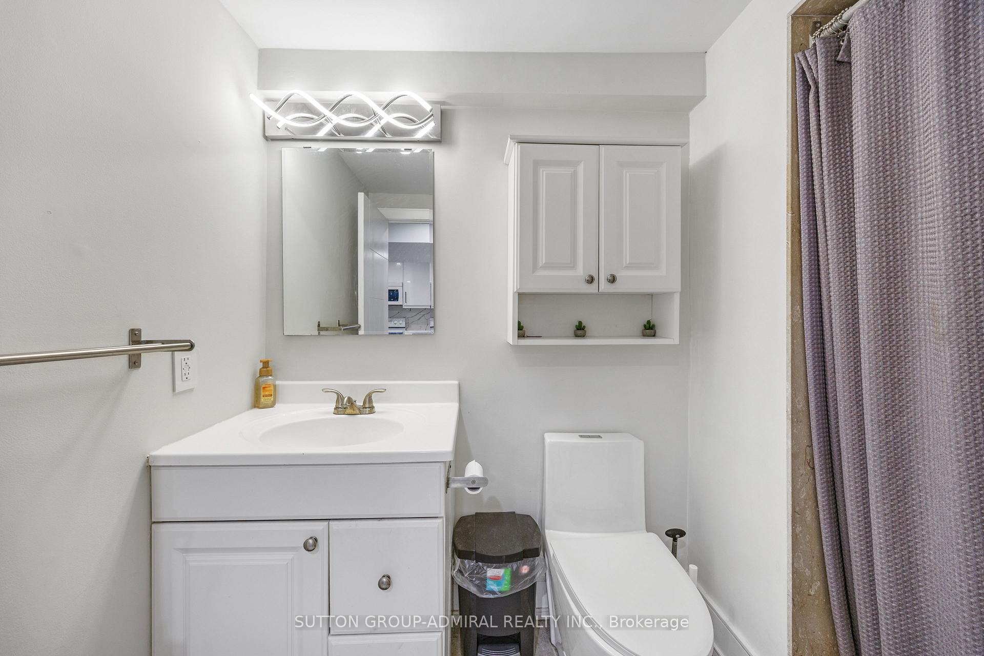 Photo 25 of 134 Gailcrest Circle, Vaughan, Crestwood-Springfarm-Yorkhill — HOMEH
