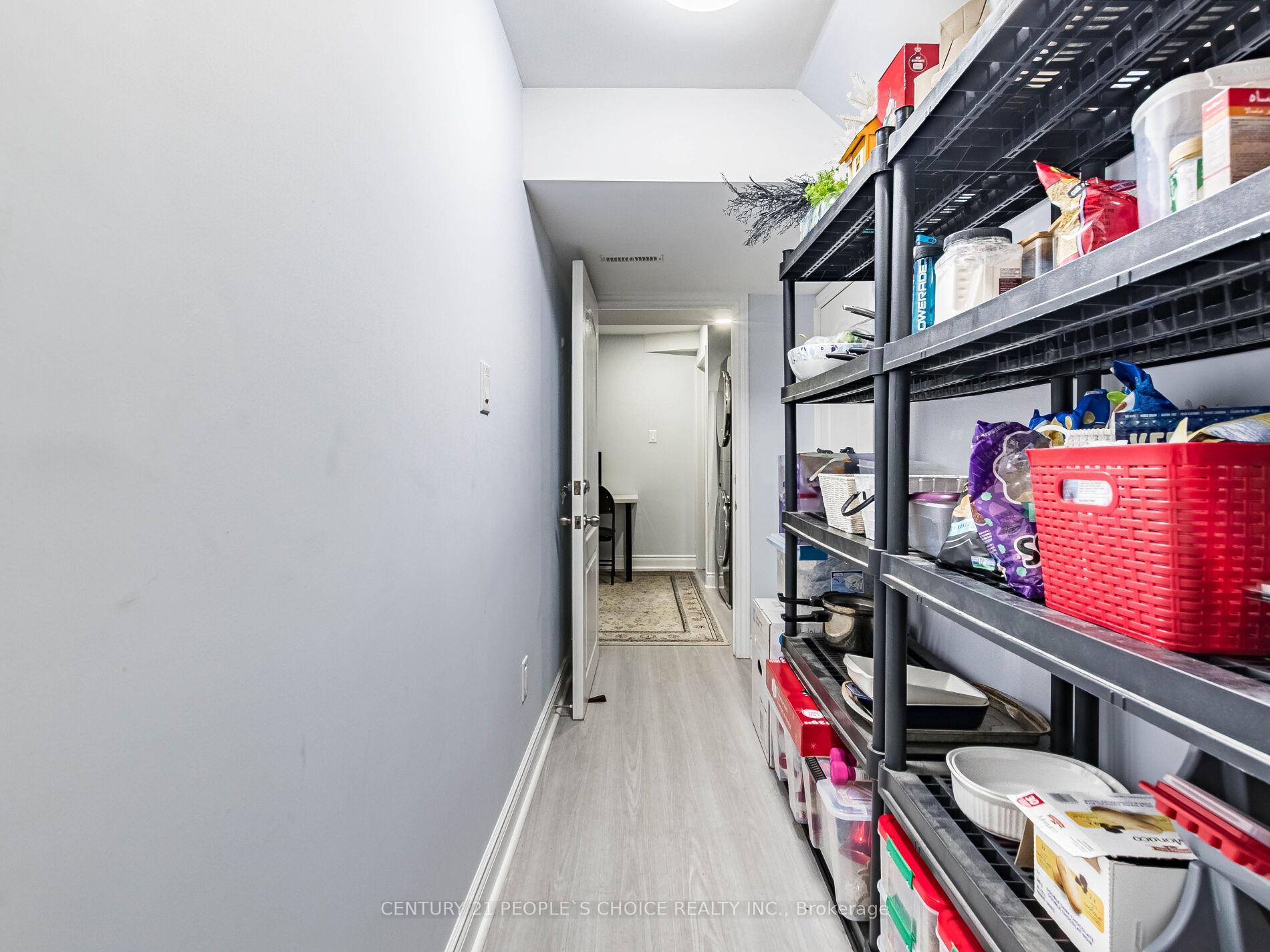 Photo 42 of 4 Dunley Crescent, Brampton, Credit Valley — HOMEH