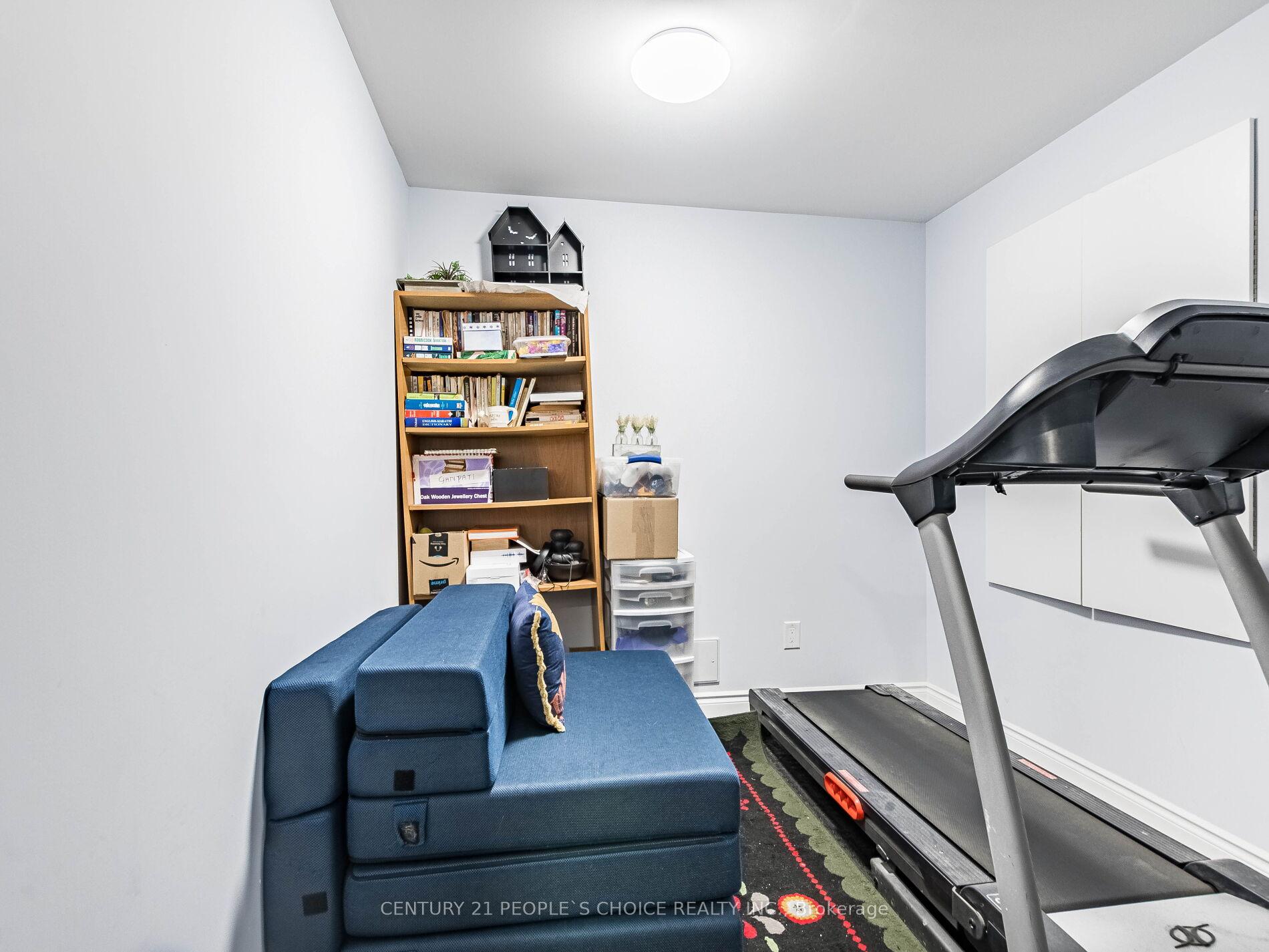 Photo 45 of 4 Dunley Crescent, Brampton, Credit Valley — HOMEH