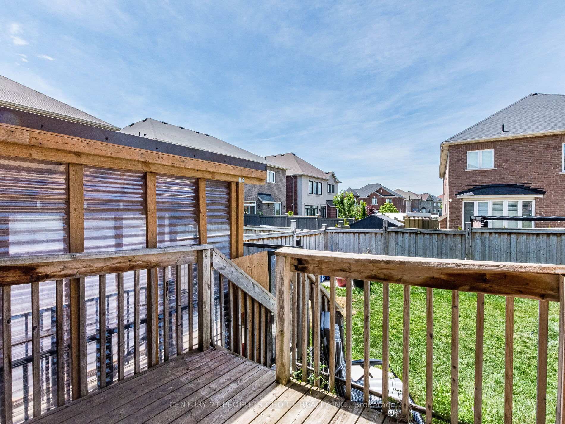 Photo 49 of 4 Dunley Crescent, Brampton, Credit Valley — HOMEH
