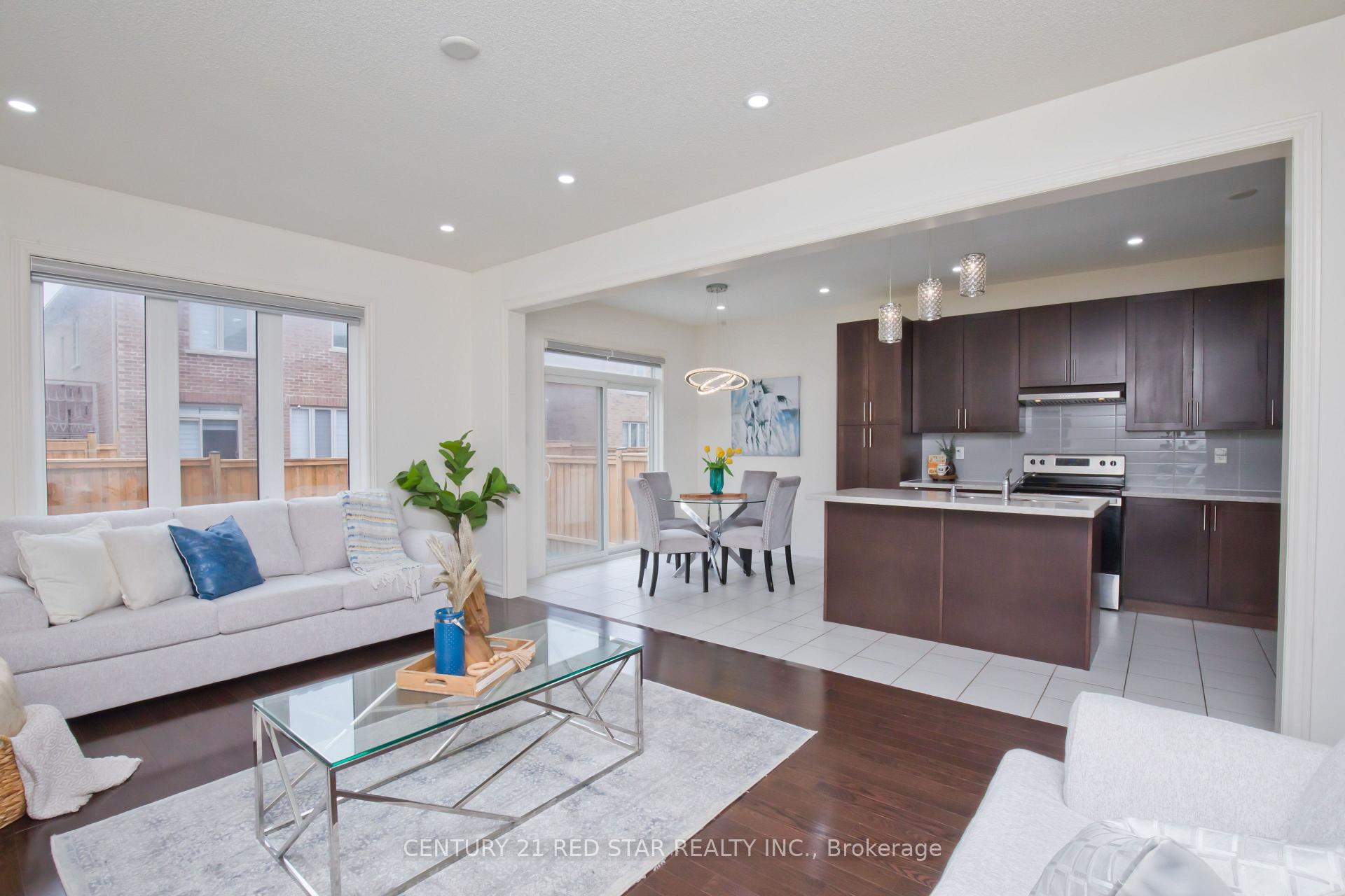 Photo 8 of 633 Brisdale Drive, Brampton, Northwest Brampton — HOMEH