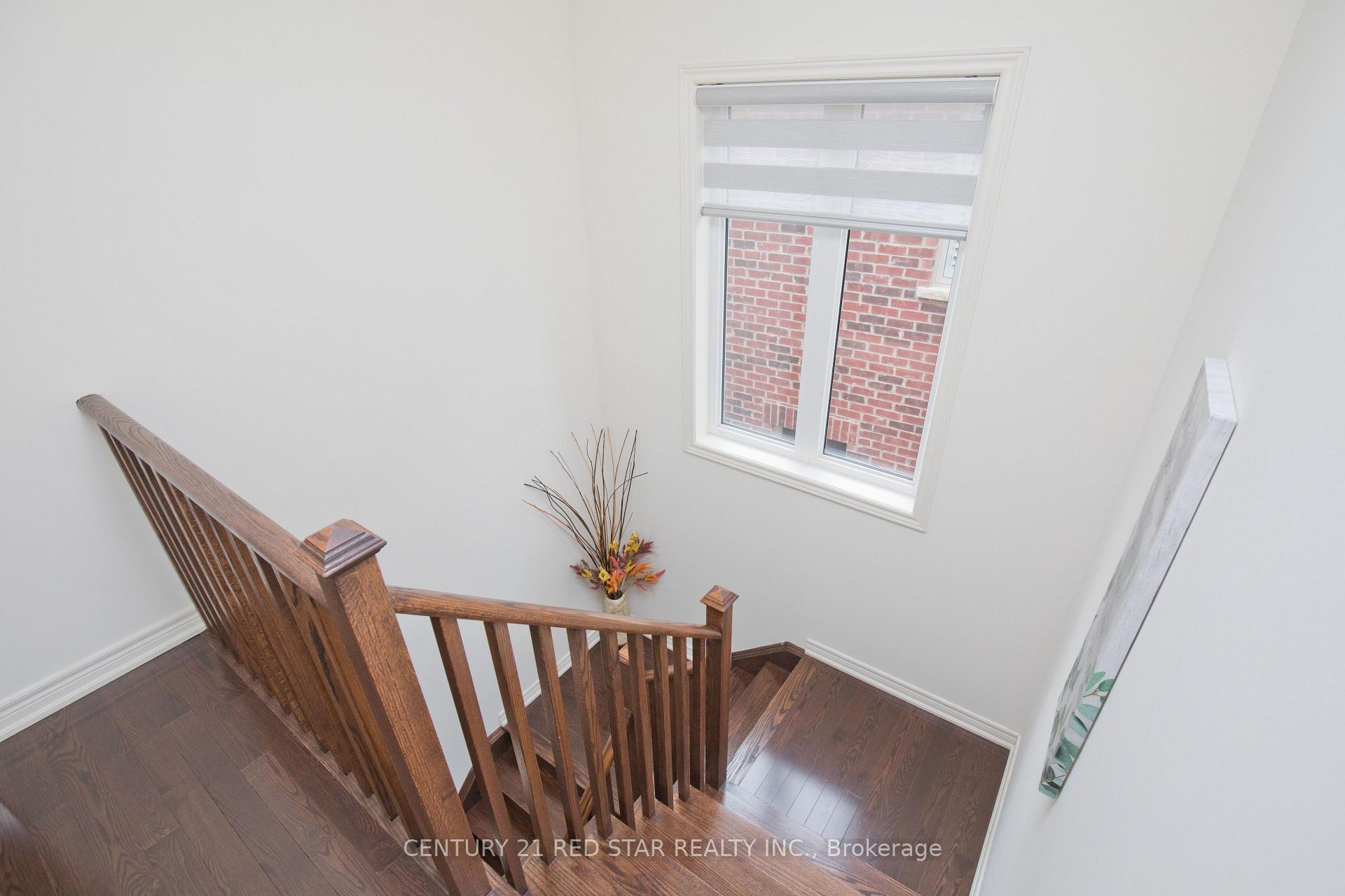 Photo 20 of 633 Brisdale Drive, Brampton, Northwest Brampton — HOMEH