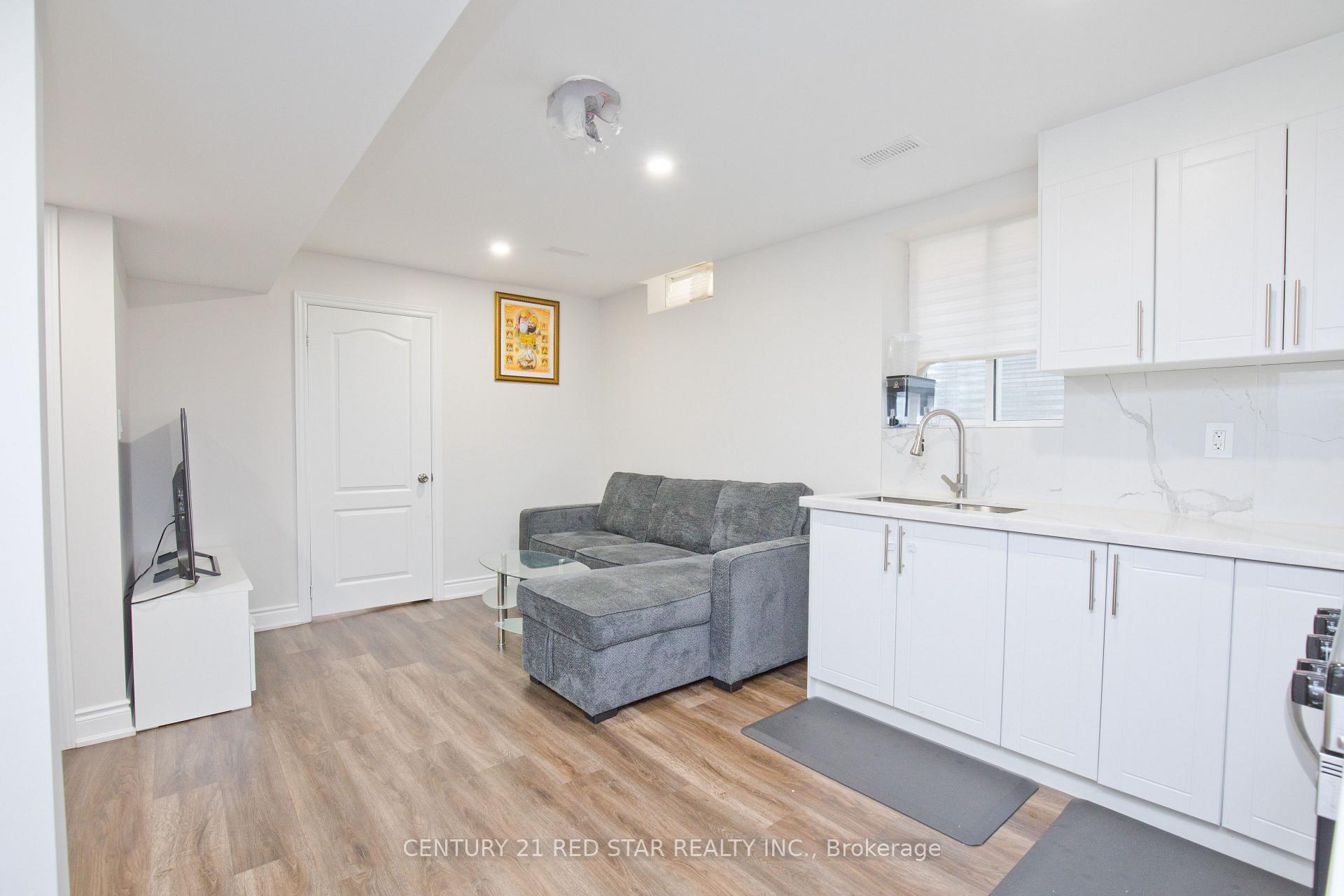 Photo 36 of 633 Brisdale Drive, Brampton, Northwest Brampton — HOMEH