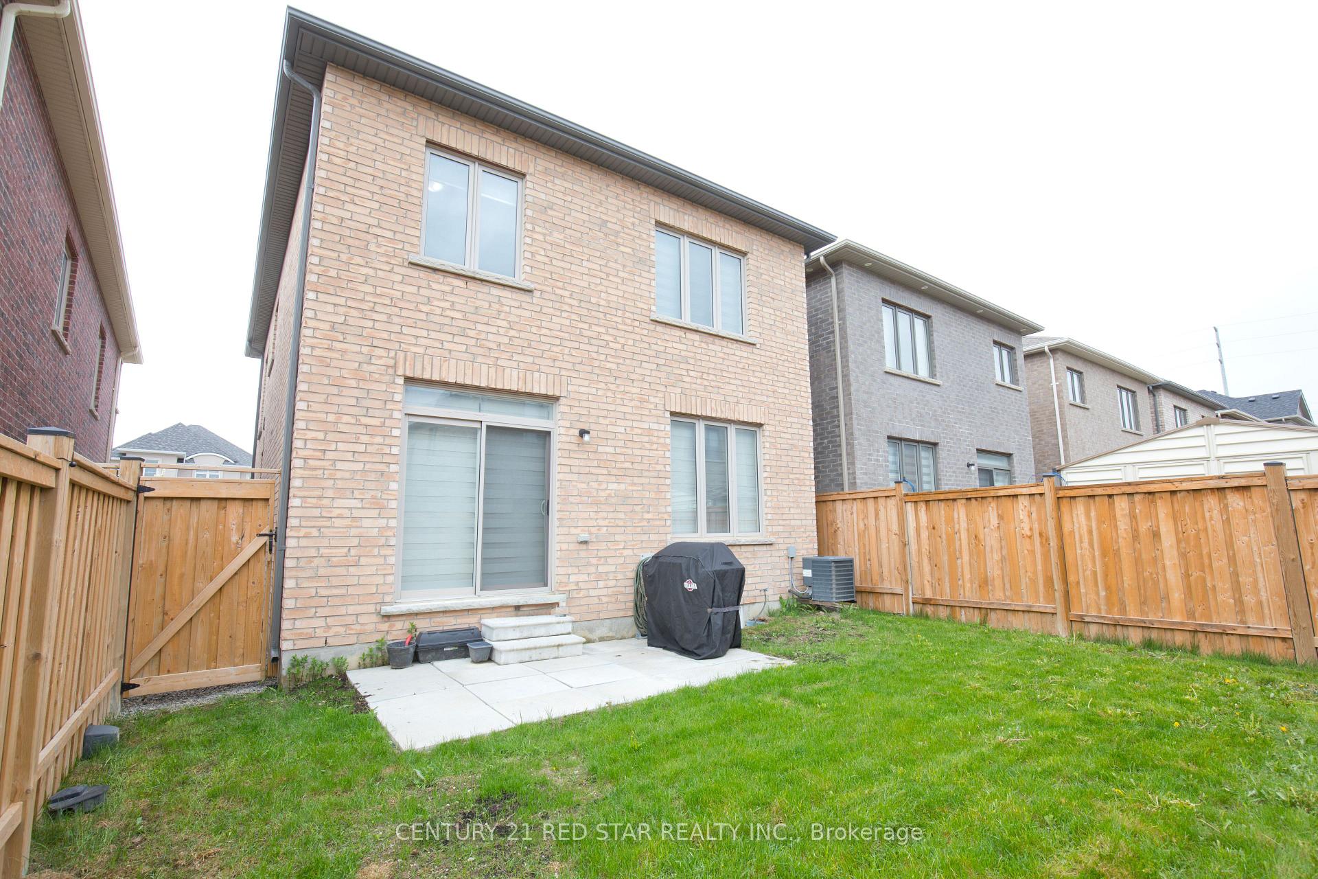 Photo 41 of 633 Brisdale Drive, Brampton, Northwest Brampton — HOMEH
