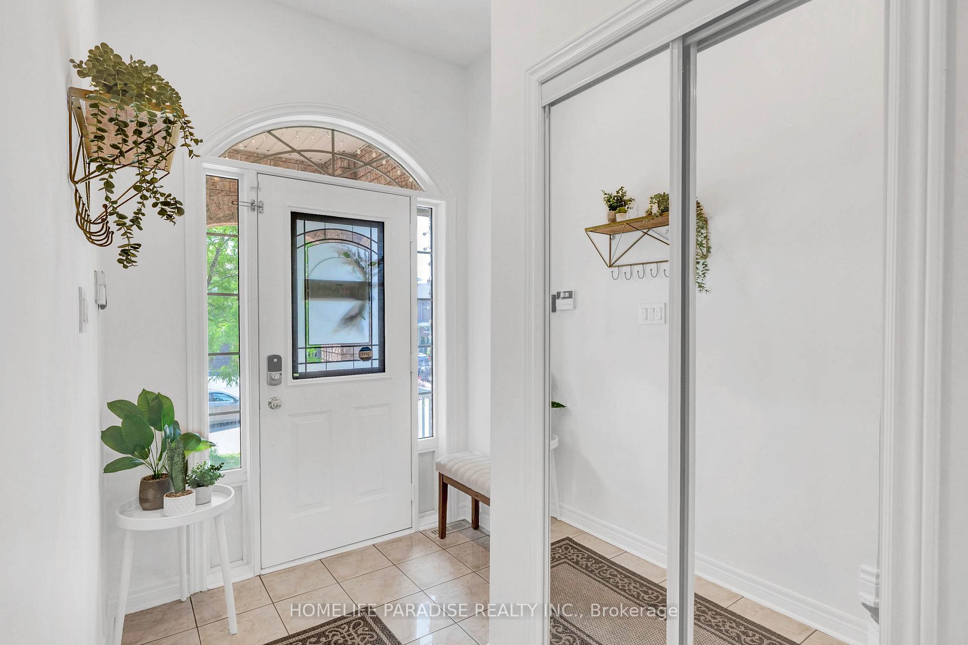 Photo 37 of 33 Silent Pond Crescent, Brampton, Madoc — HOMEH