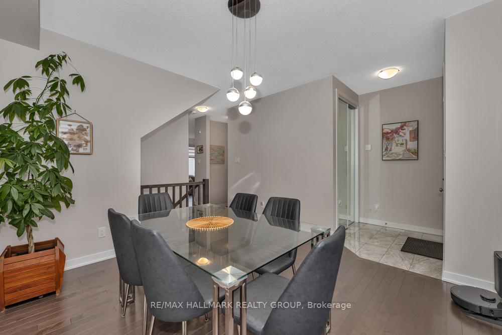 Photo 5 of 1856 Haiku Street, Ottawa, Barrhaven - Half Moon Bay — HOMEH