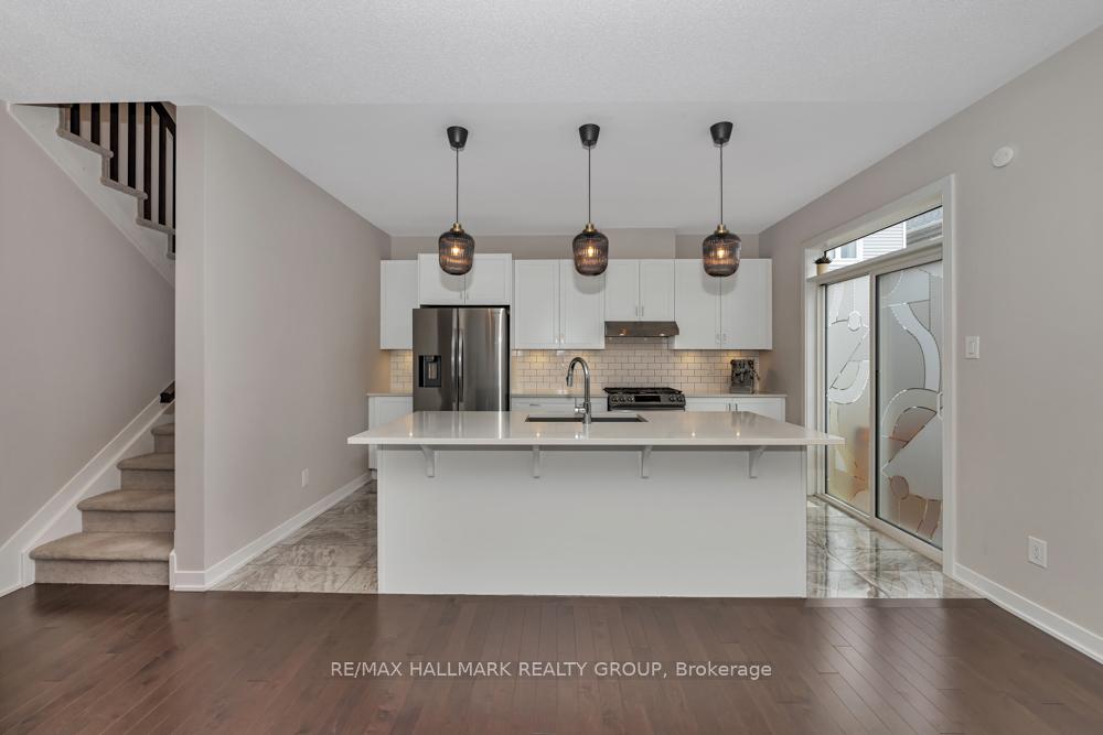 Photo 9 of 1856 Haiku Street, Ottawa, Barrhaven - Half Moon Bay — HOMEH