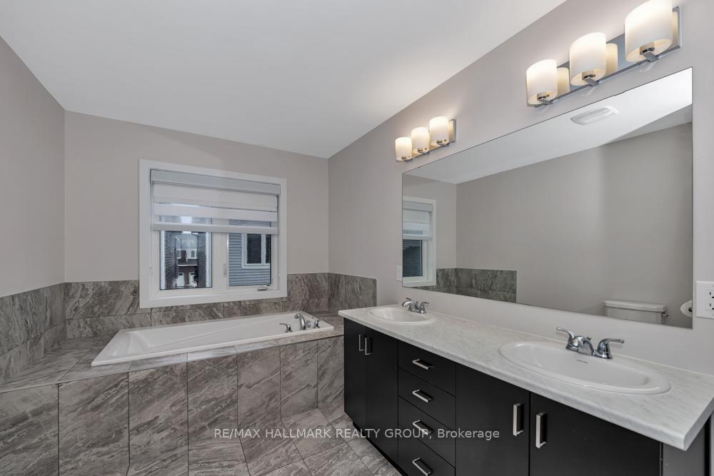 Photo 17 of 1856 Haiku Street, Ottawa, Barrhaven - Half Moon Bay — HOMEH