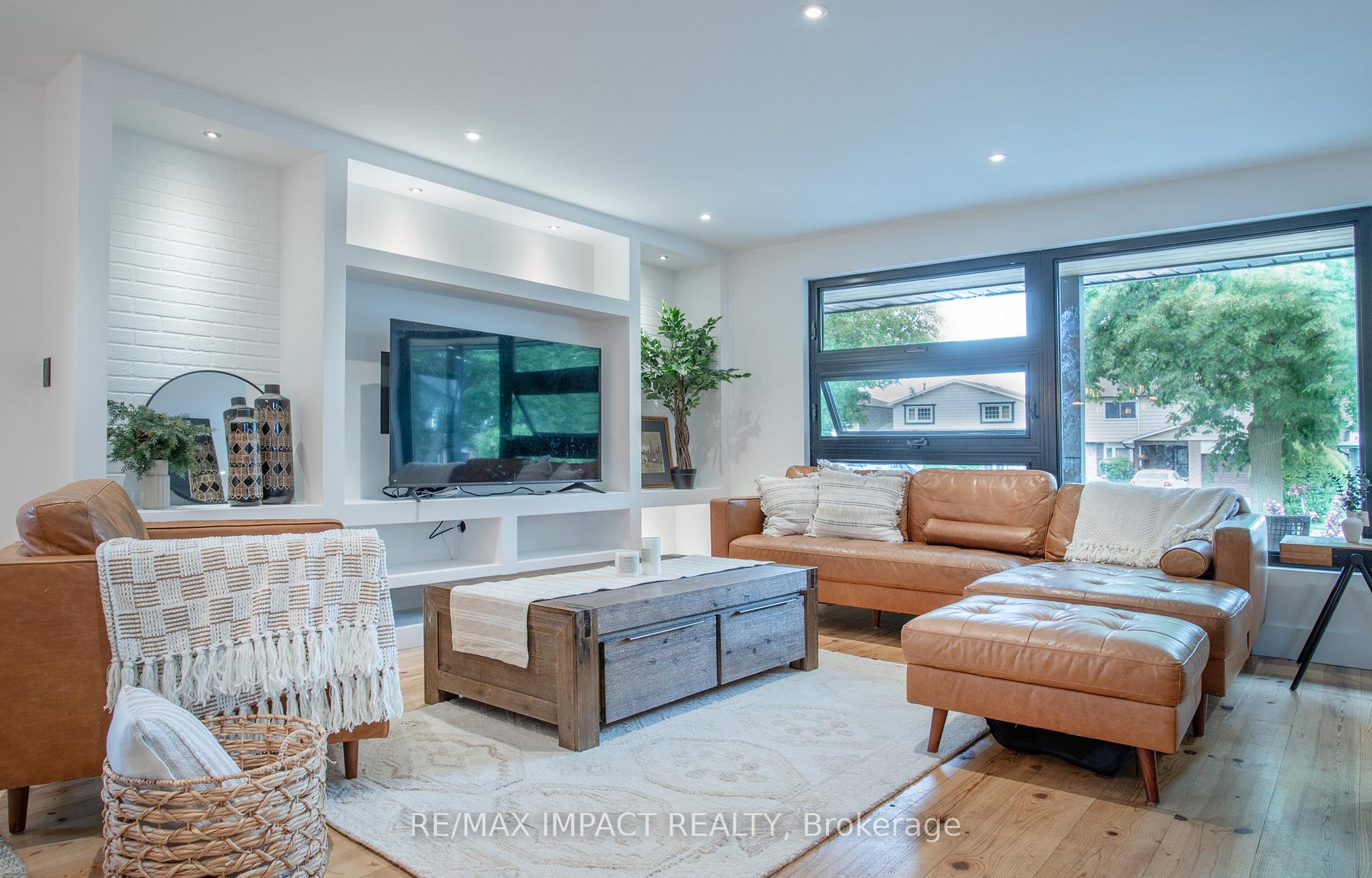 Photo 13 of 147 Michael Boulevard, Whitby, Lynde Creek — HOMEH