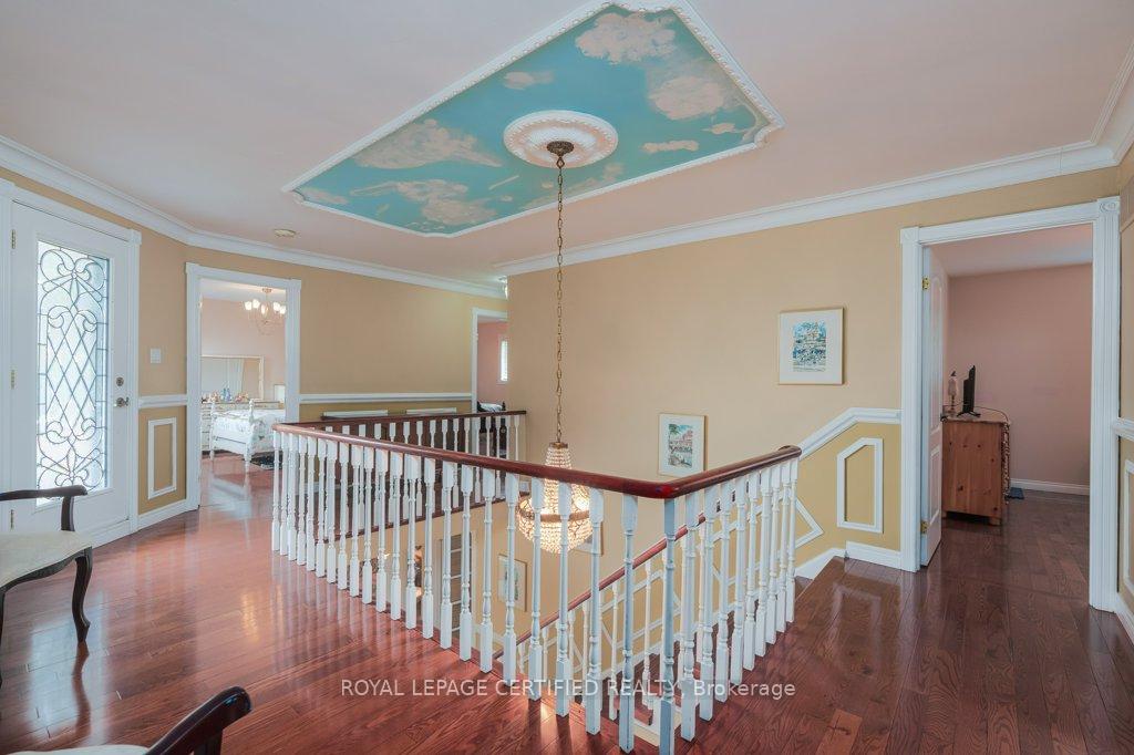 Photo 20 of 26 Madrid Crescent, Brampton, Central Park — HOMEH