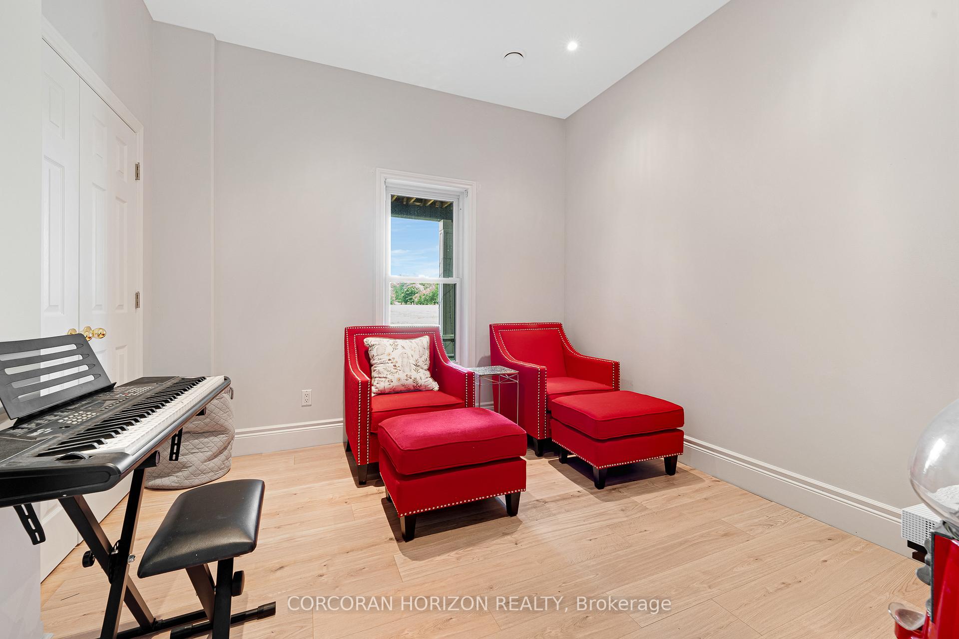 Photo 30 of 2865 Herrgott Road, Wellesley — HOMEH