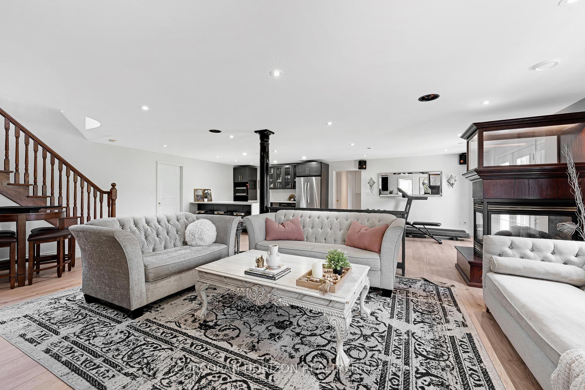 Photo 36 of 2865 Herrgott Road, Wellesley — HOMEH
