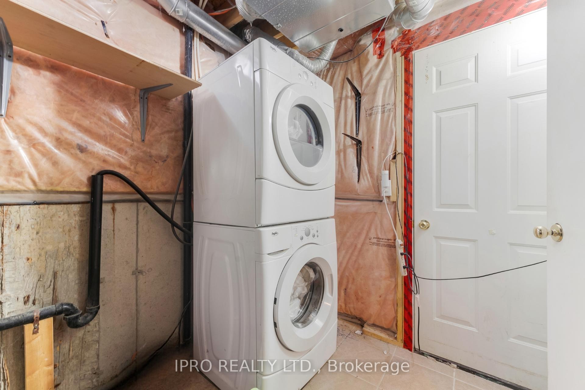 Photo 25 of 15 Connaught Lane, Barrie, Innis-Shore — HOMEH