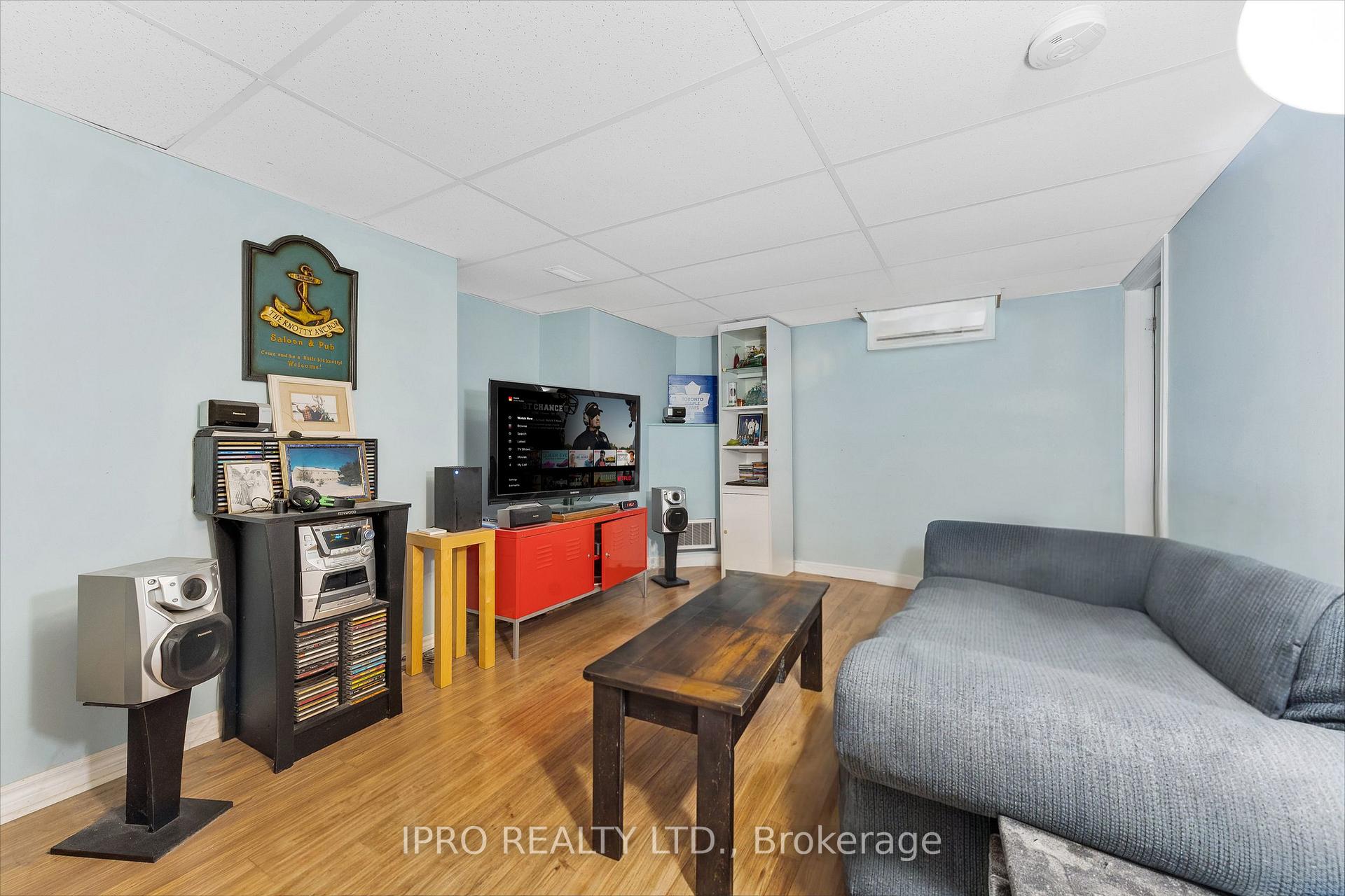 Photo 27 of 15 Connaught Lane, Barrie, Innis-Shore — HOMEH