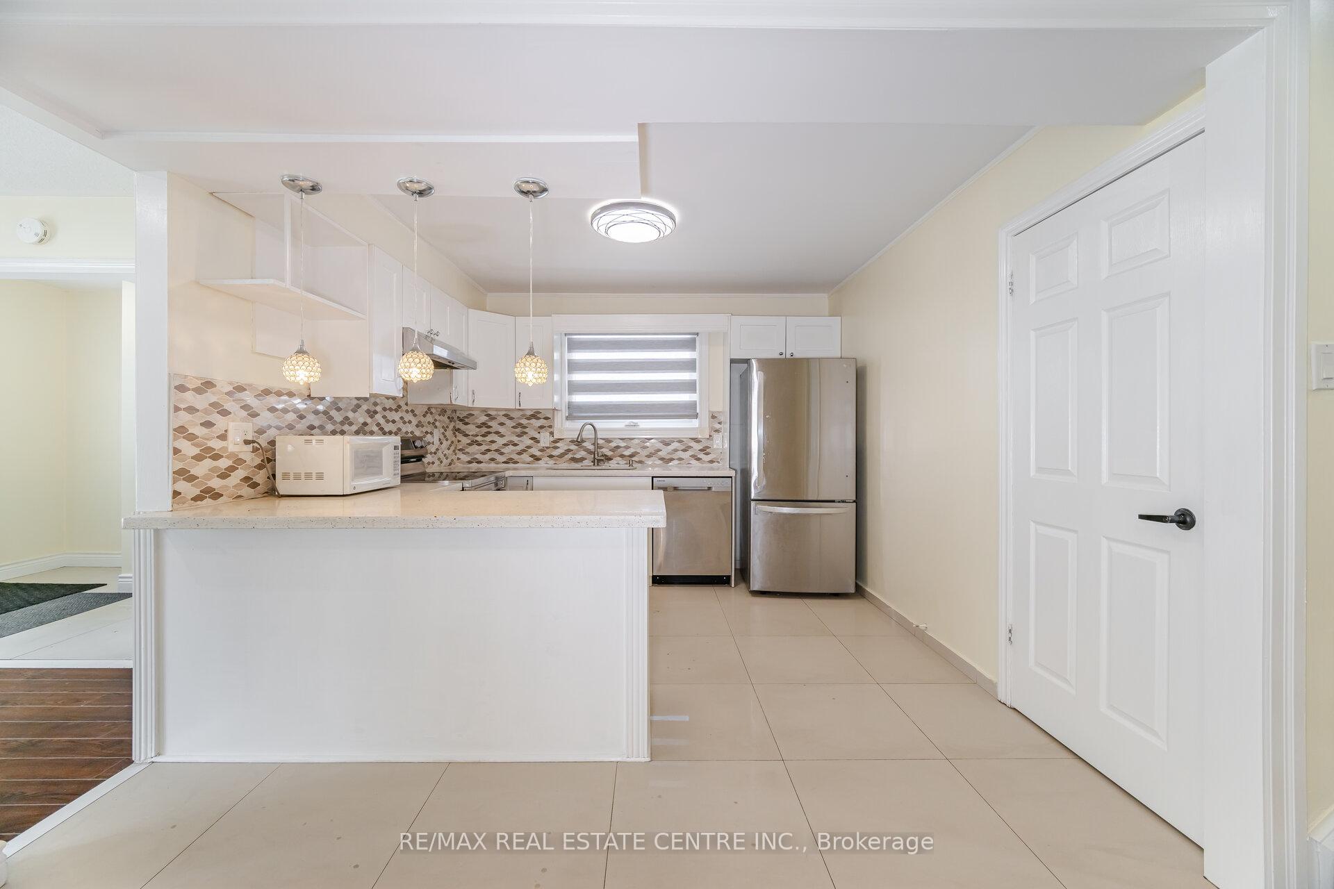 Photo 15 of 96 Fallingdale Crescent, Brampton, Southgate — HOMEH