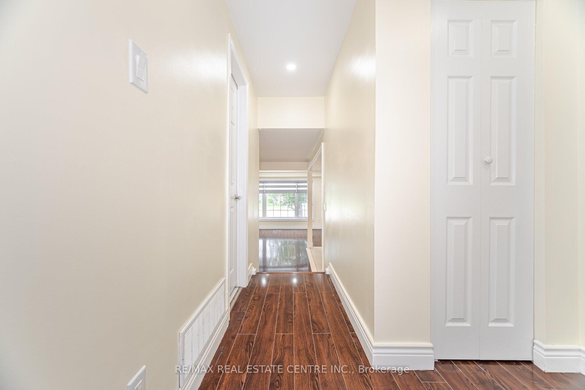 Photo 21 of 96 Fallingdale Crescent, Brampton, Southgate — HOMEH